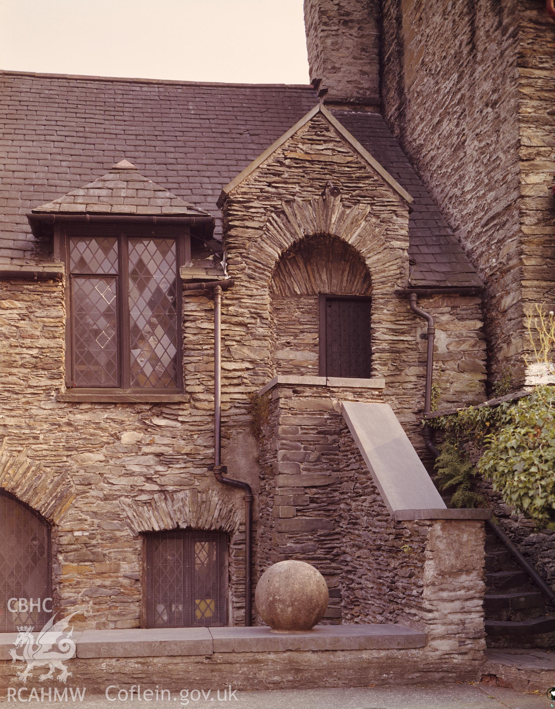 1 colour transparency showing view of the Owain Glyndwr Institute, Machynlleth; collated by the former Central Office of Information.