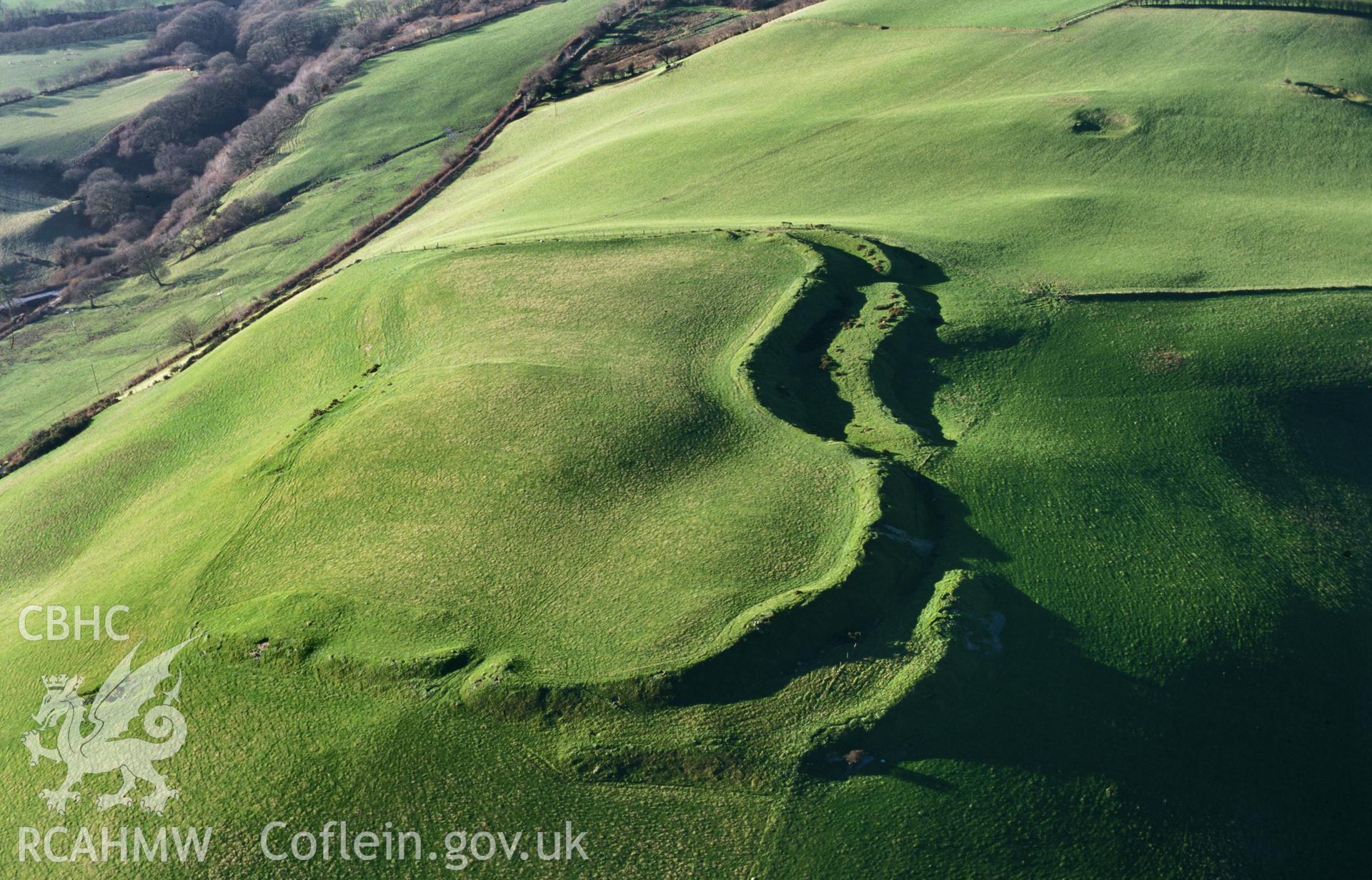 Slide of RCAHMW colour oblique aerial photograph of Gaer Fawr, taken by T.G. Driver, 2001.