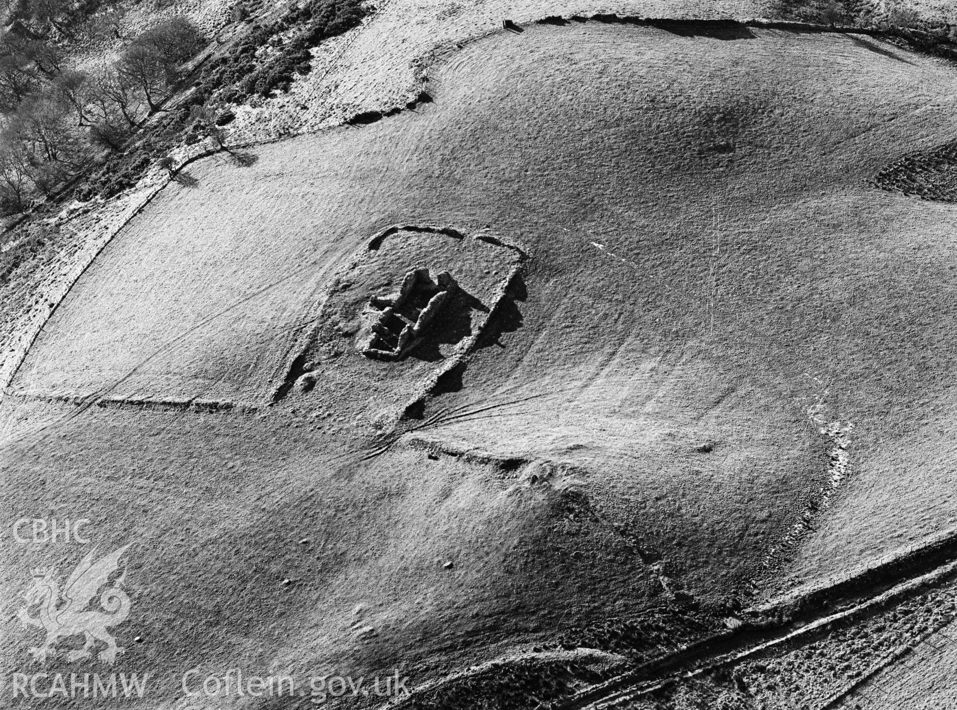 RCAHMW black and white aerial photograph of St Peter's Church, Llanbad. Taken by Toby Driver on 10/01/2003