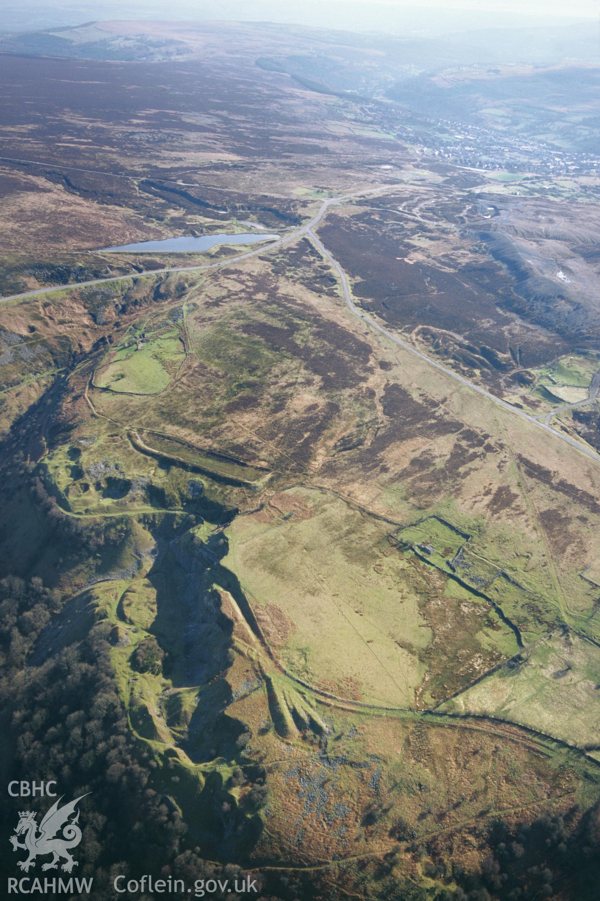 Slide of RCAHMW colour oblique aerial photograph of Pwll-du Limestone Quarries, Blaenavon, taken by T.G. Driver, 15/3/1999.