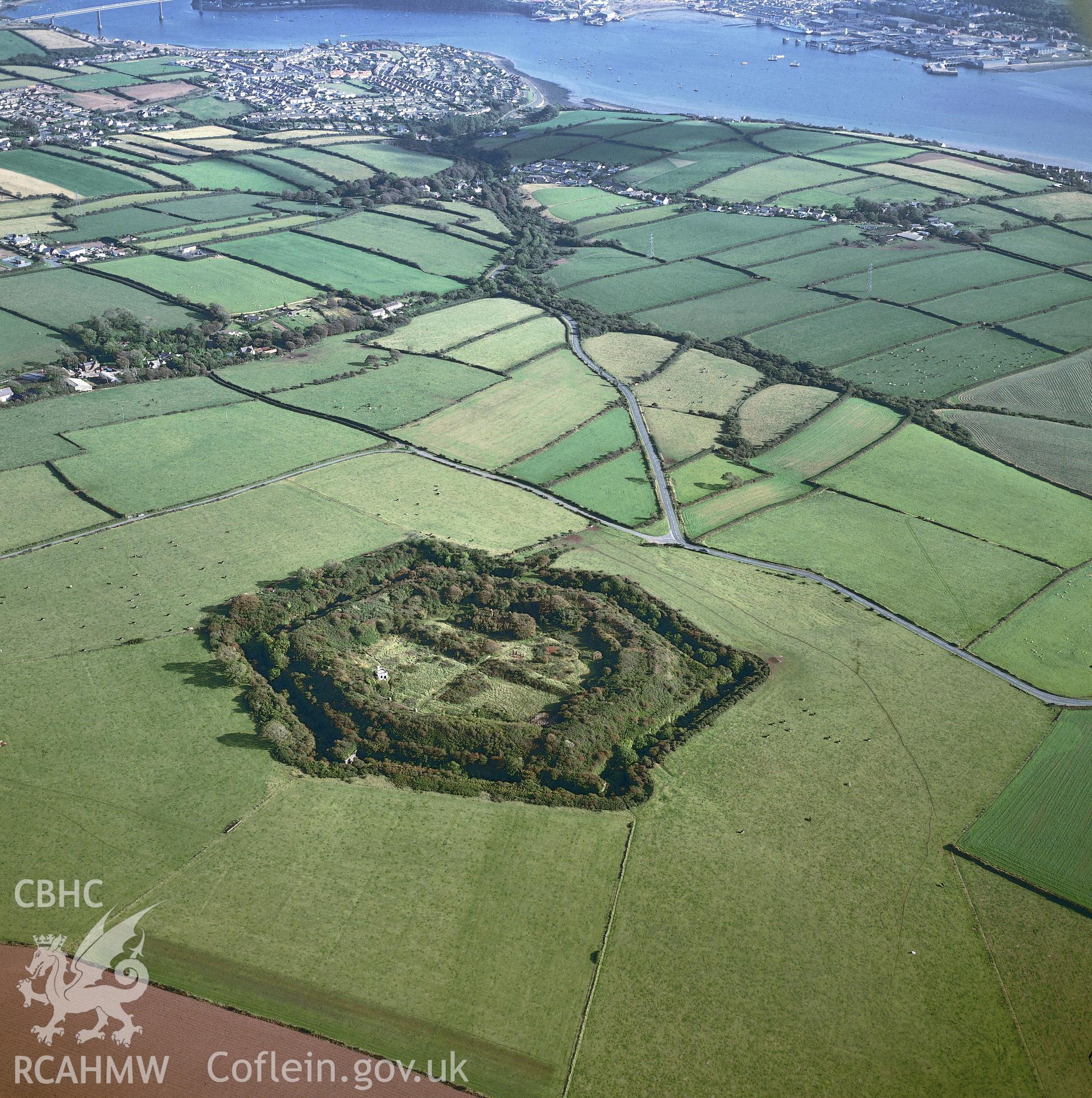 RCAHMW colour oblique aerial photograph of Scoverston  fort. Taken by C R Musson 1990