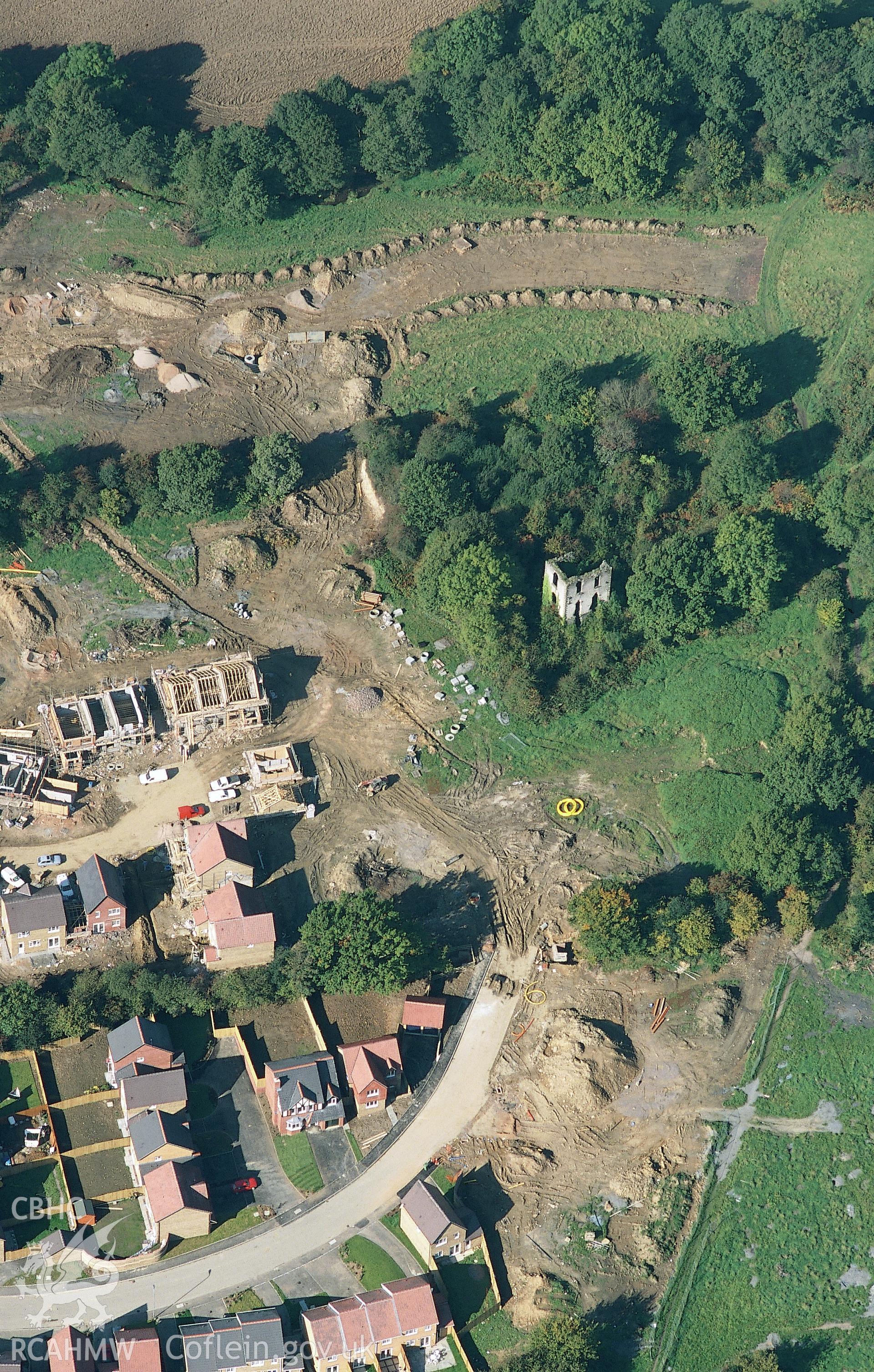 RCAHMW colour slide oblique aerial photograph of Bryngwyn Colliery, Bedwas, taken on 13/10/1999 by Toby Driver