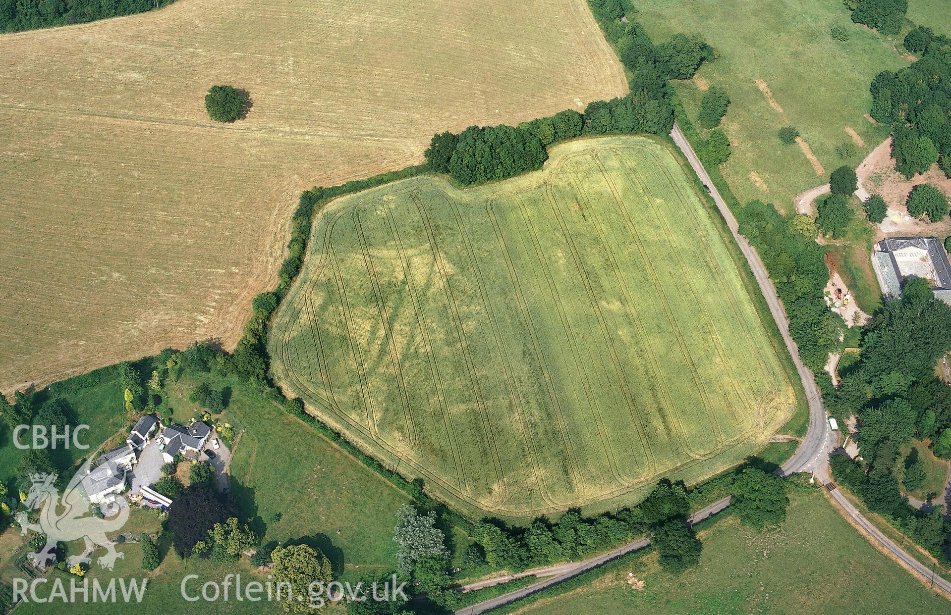 RCAHMW colour slide oblique aerial photograph of Talaches Farm Roman Fort, Mitchel Troy, taken by C.R. Musson, 18/07/94