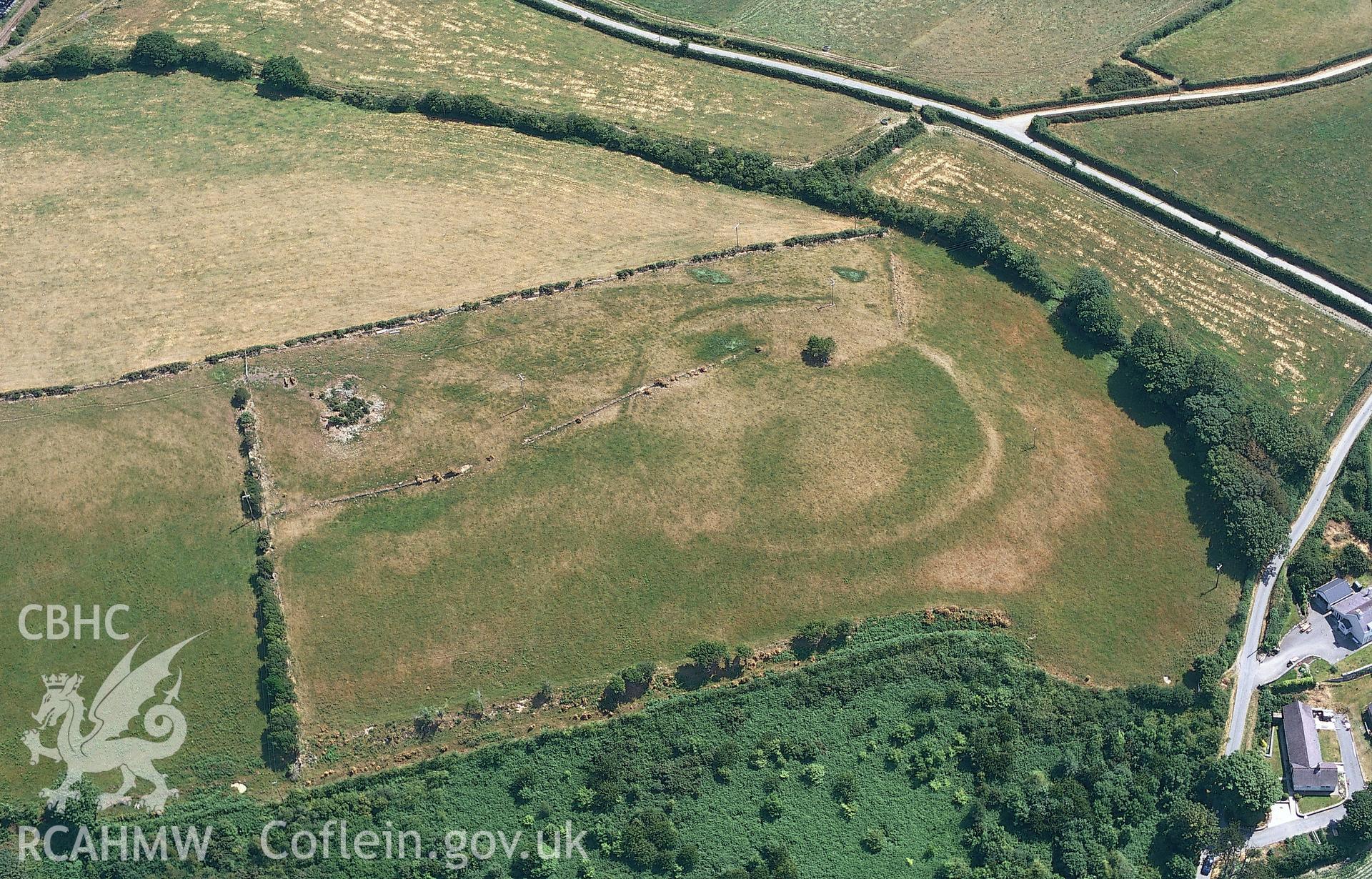 RCAHMW colour oblique aerial photograph of Troed-y-rhiw taken on 14/07/2003 by Toby Driver