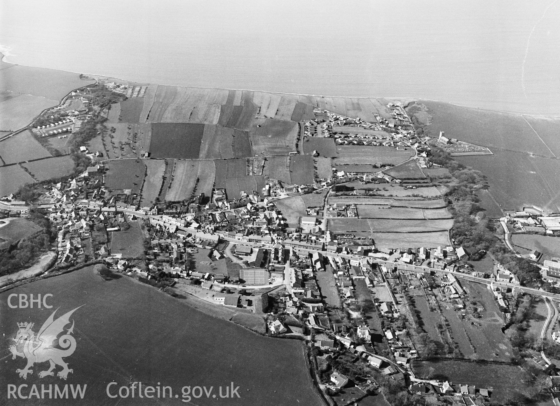 RCAHMW black and white oblique aerial photograph of Llanon Village, 1995.