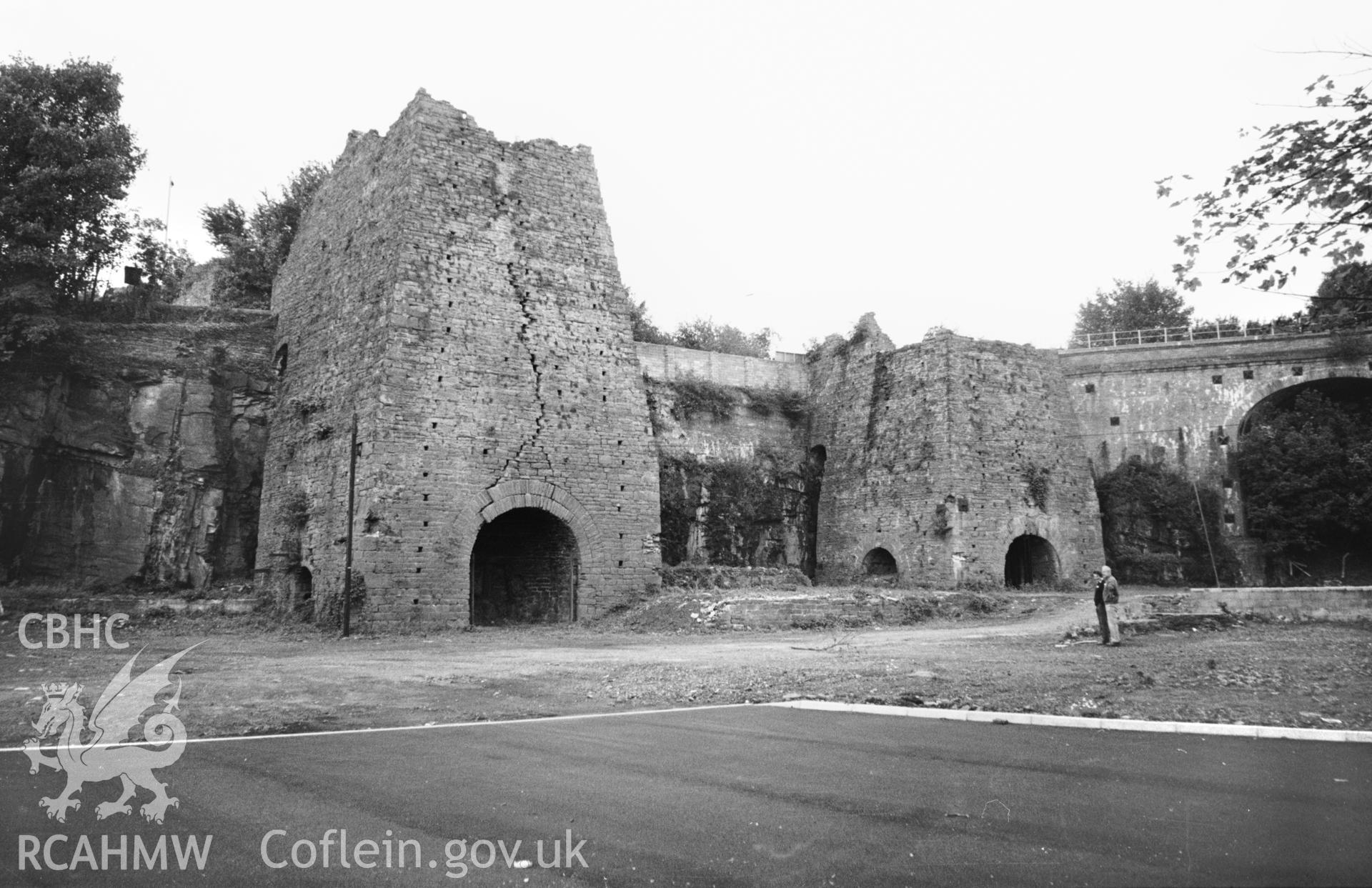 Furnaces and charging Bank. NA/GL/95/003