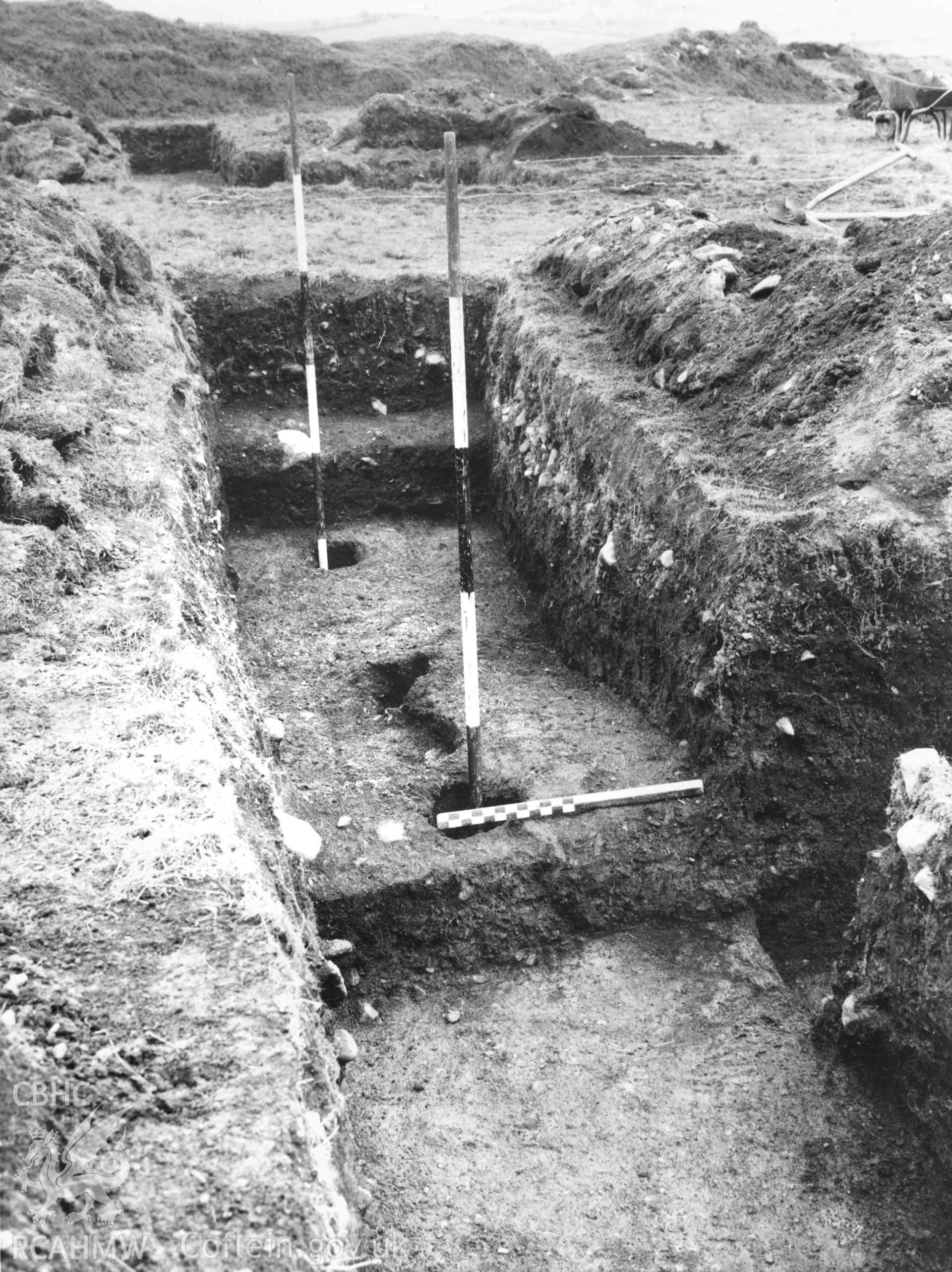 View of the excavation works at the Roman Fort and Fortlet at Penllystyn, Bryncir Quarry.