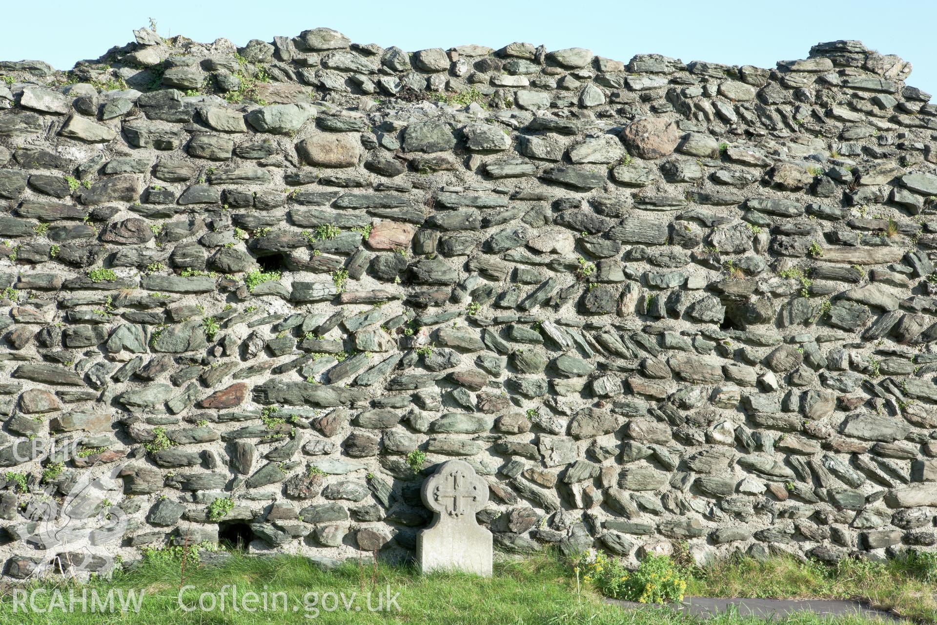 Detail of wall on the north wall.