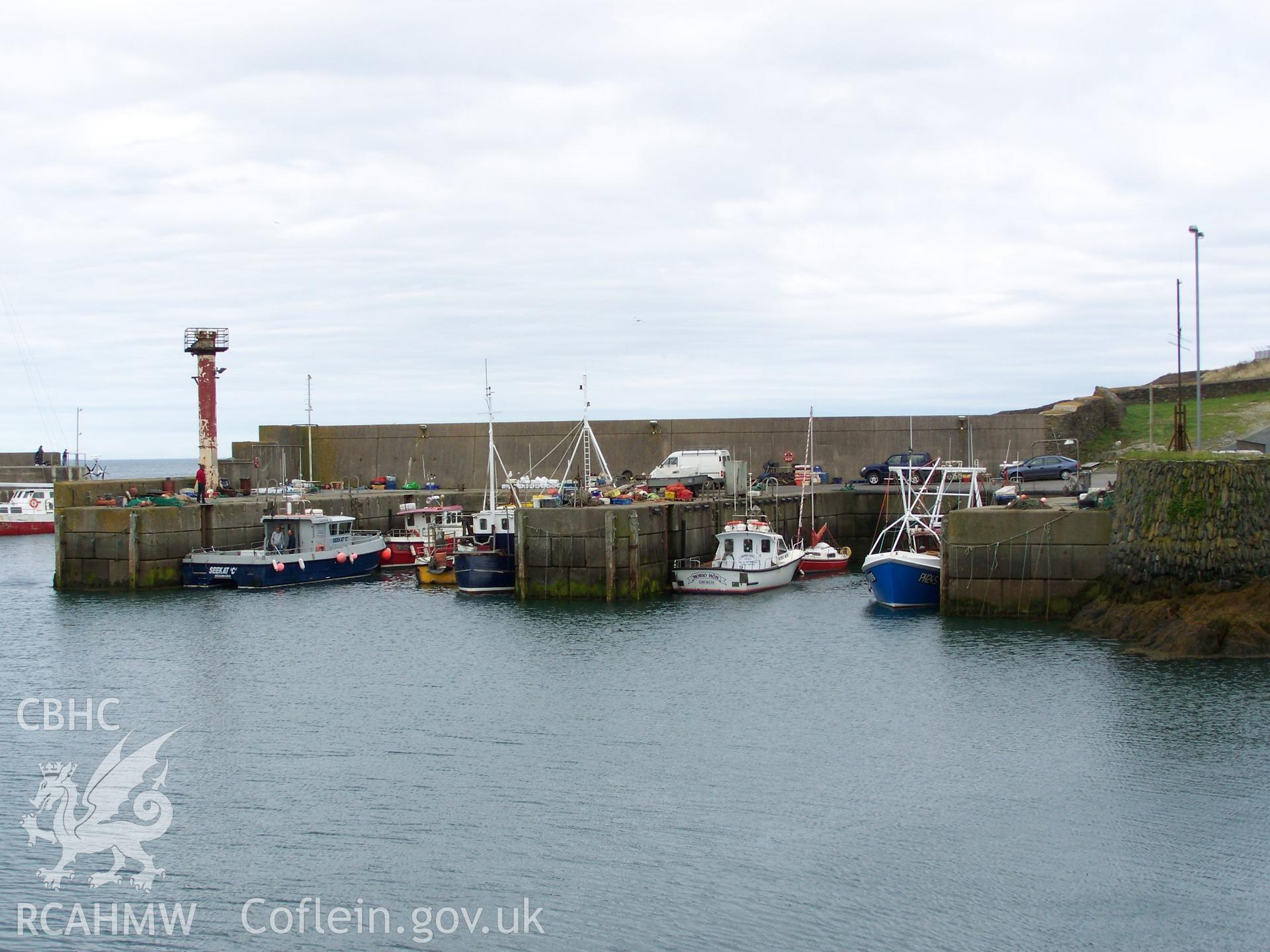 The new outer quays at Amlwch. - the quay adjacent to the dry dock (far right) has been built on top of the former hauiling out slip