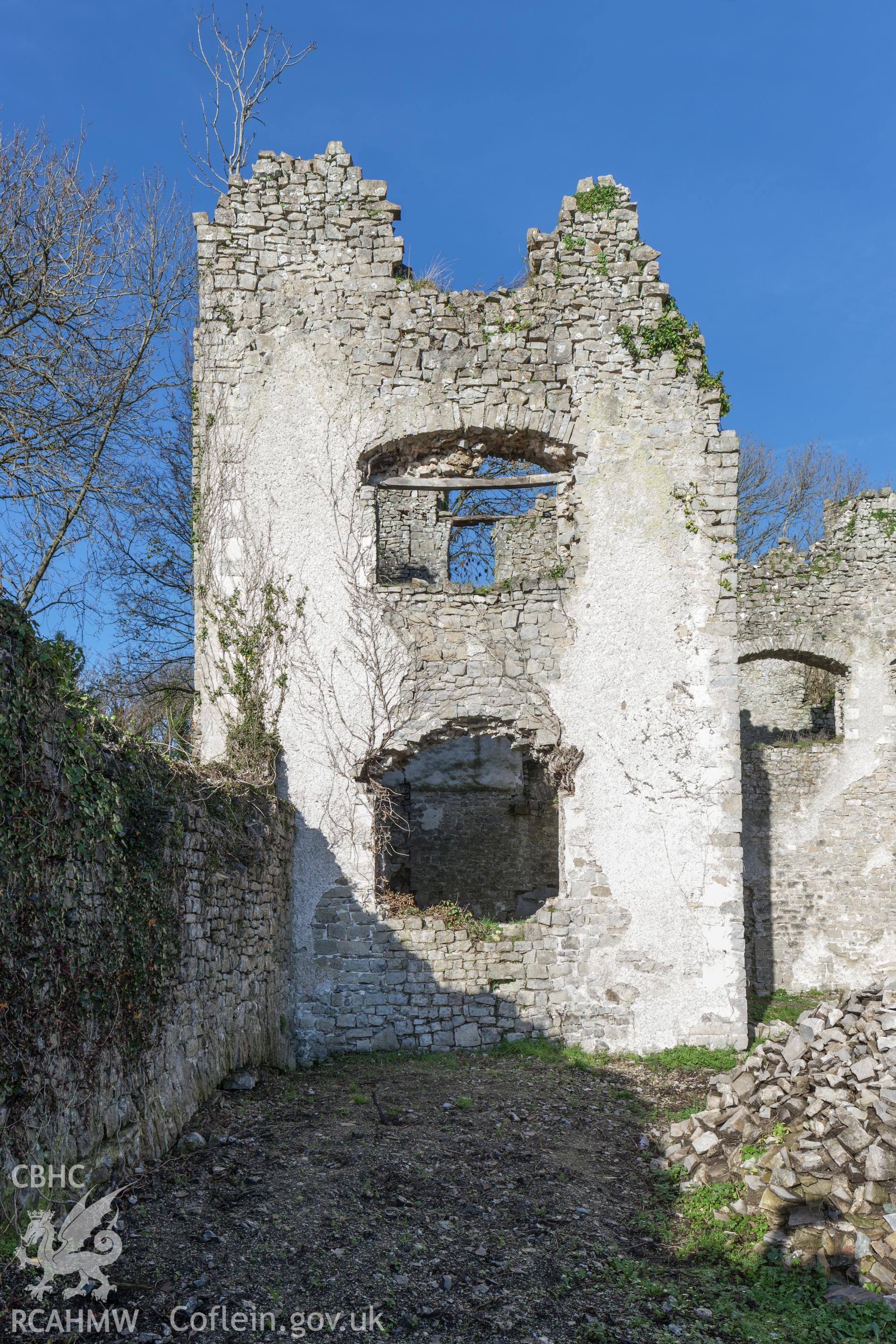 Kitchen wing from the south southeast