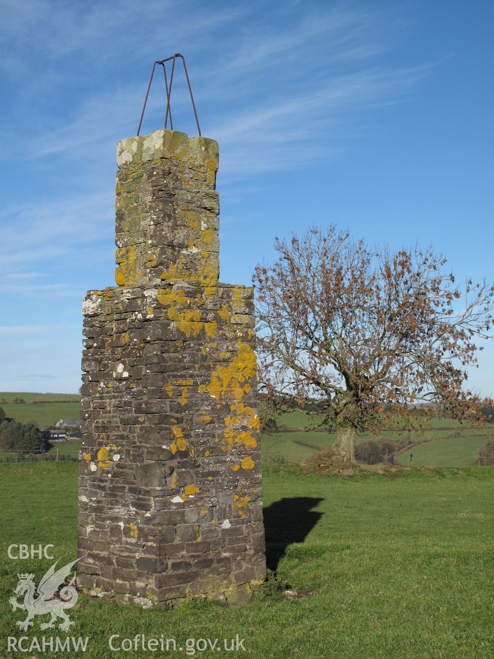 Knighton Tunnel East Observation Tower from the south, taken by Brian Malaws on 15 November 2010.