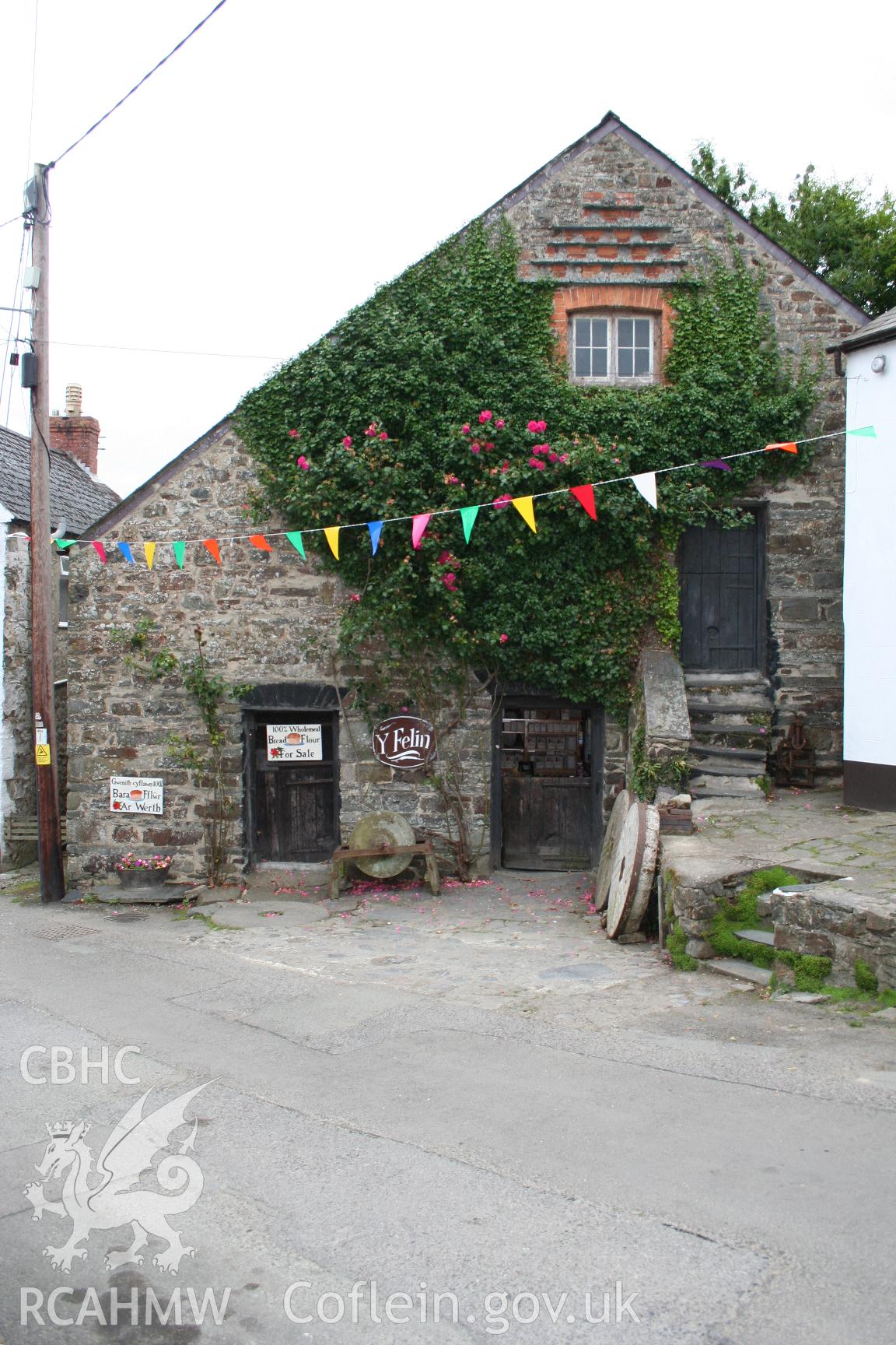 Y Felin, St Dogmaels, from the west, taken by Brian Malaws on 08 June 2006.