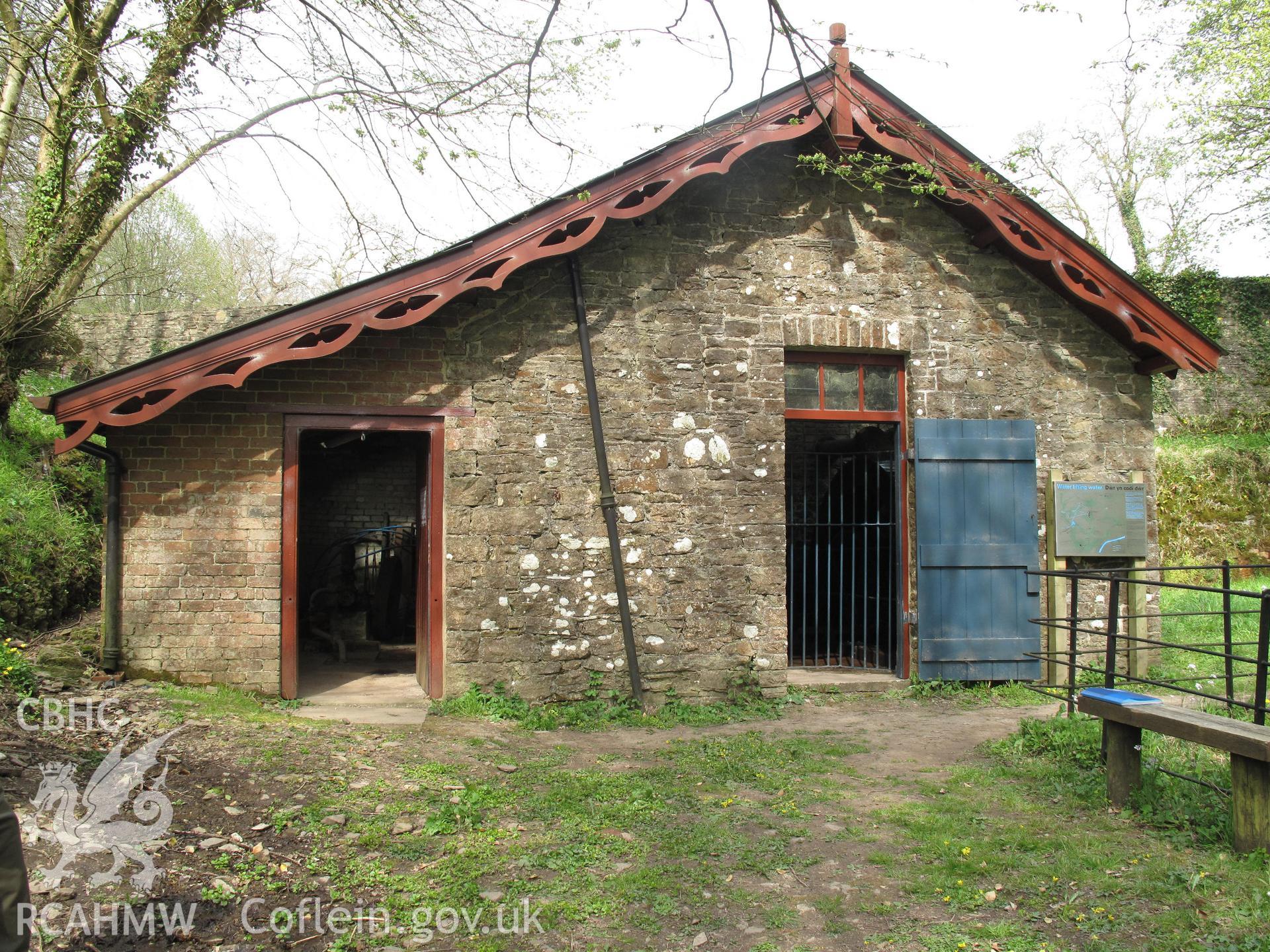 Dynefwr Park Pumping House, Llandeilo, from the southwest, taken by Brian Malaws on 24 April 2010.