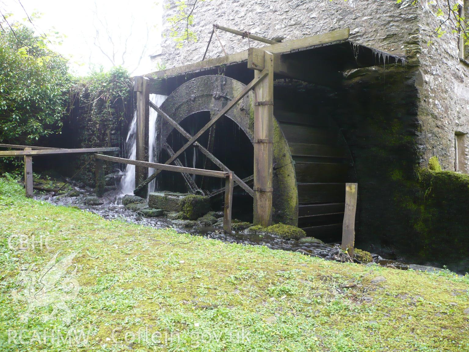 Waterwheel at Melin Hywel from the northeast, taken by Brian Malaws on 26 April 2008.