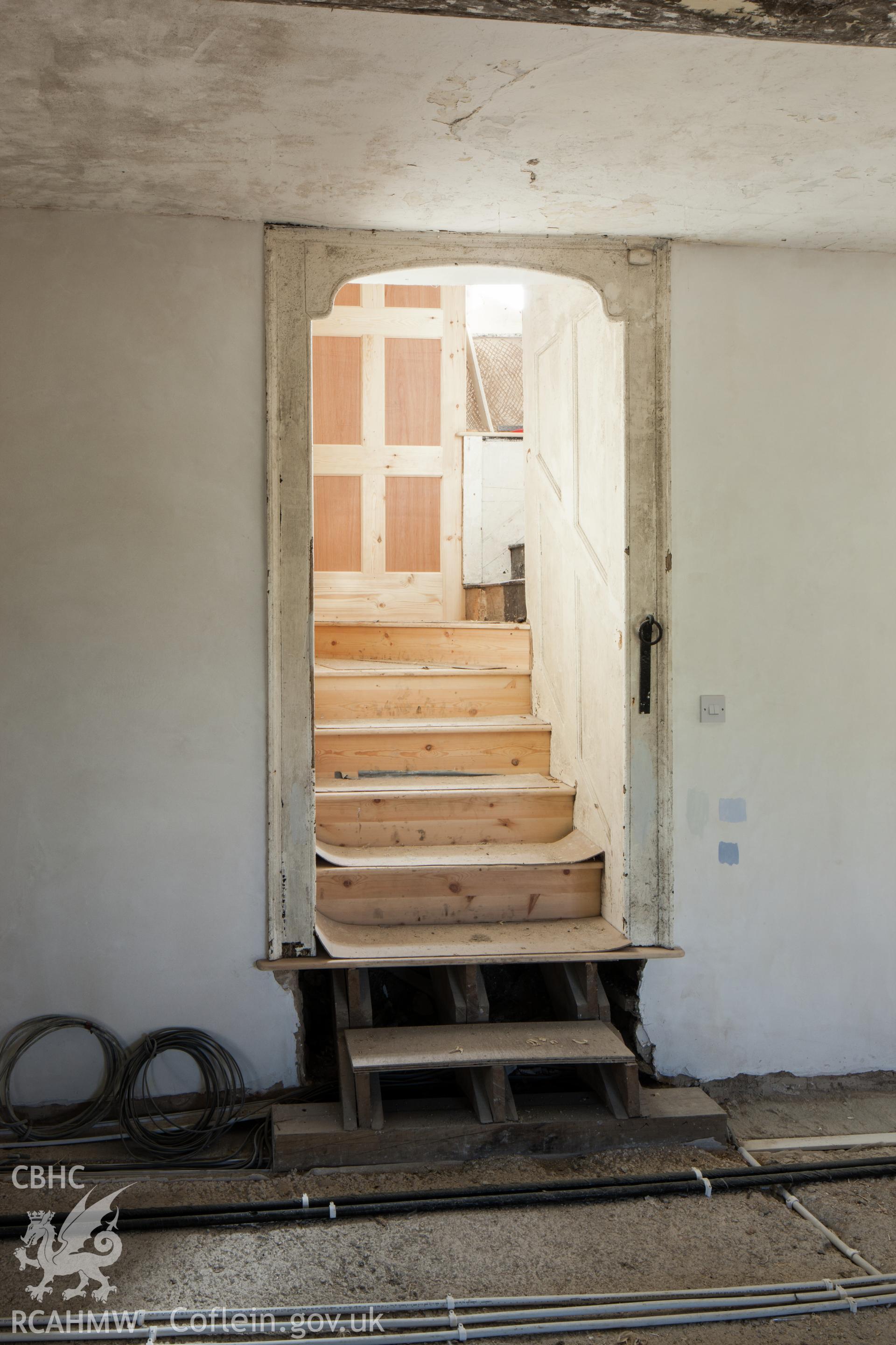 Main chamber, stair doorway.