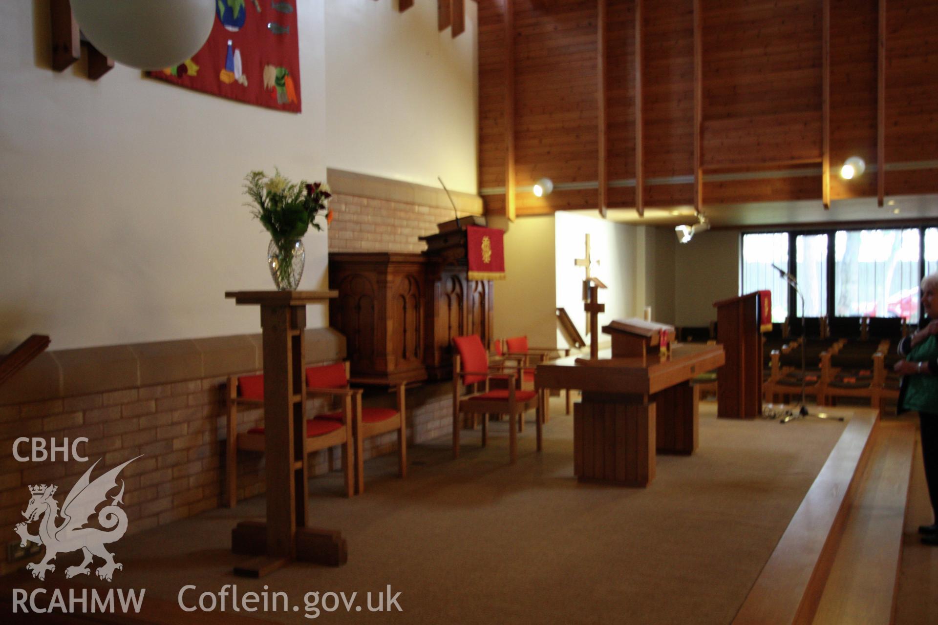 Interior, pulpit