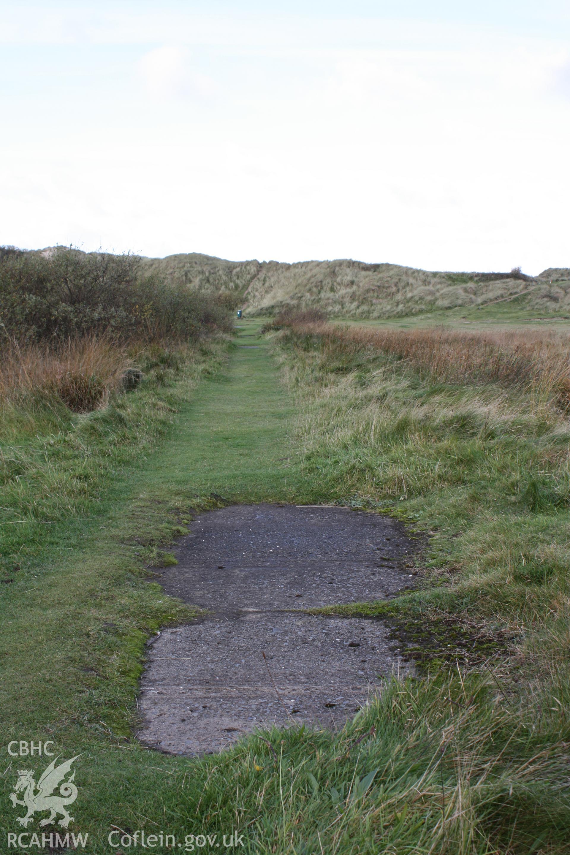 View along the axis of the test track from the end closest the the road and caravan park (looking west towards sea).