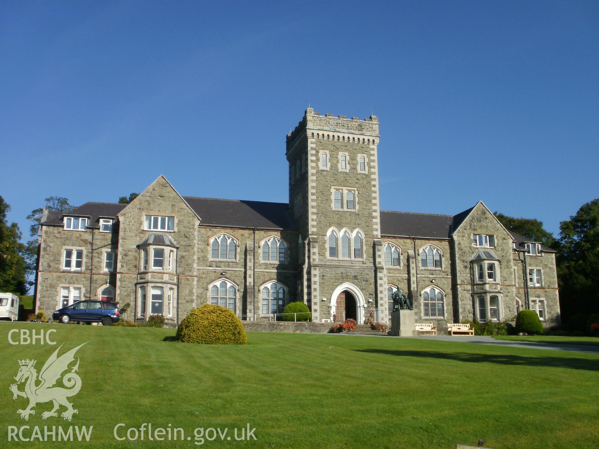South east front elevation.