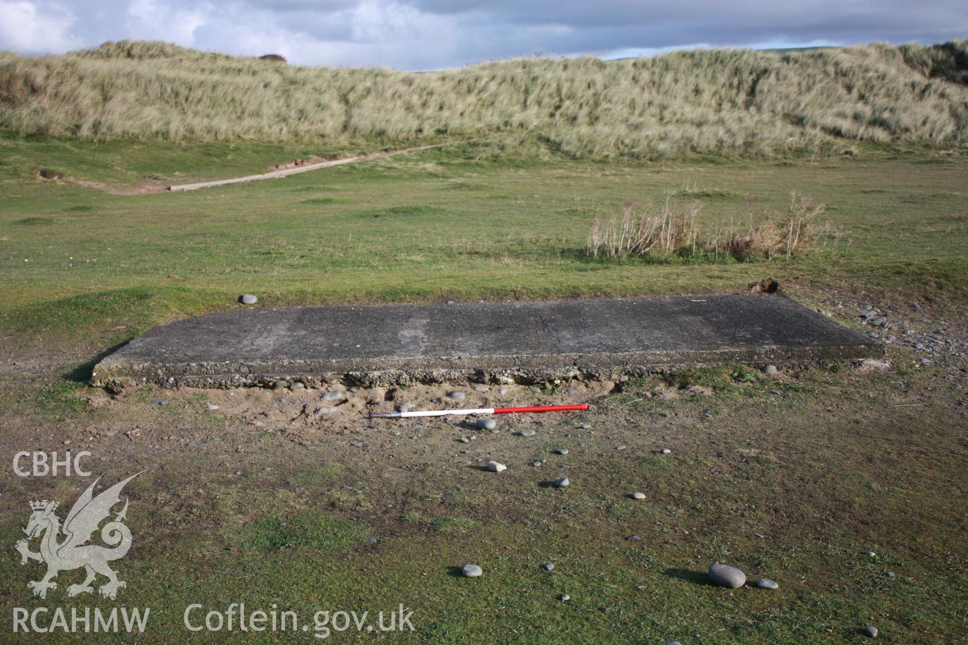 View along the length of the test tack from the rim of the amphitheatre excavated from the sand dune to form the butt to the terminusof the text track within the caravan park.