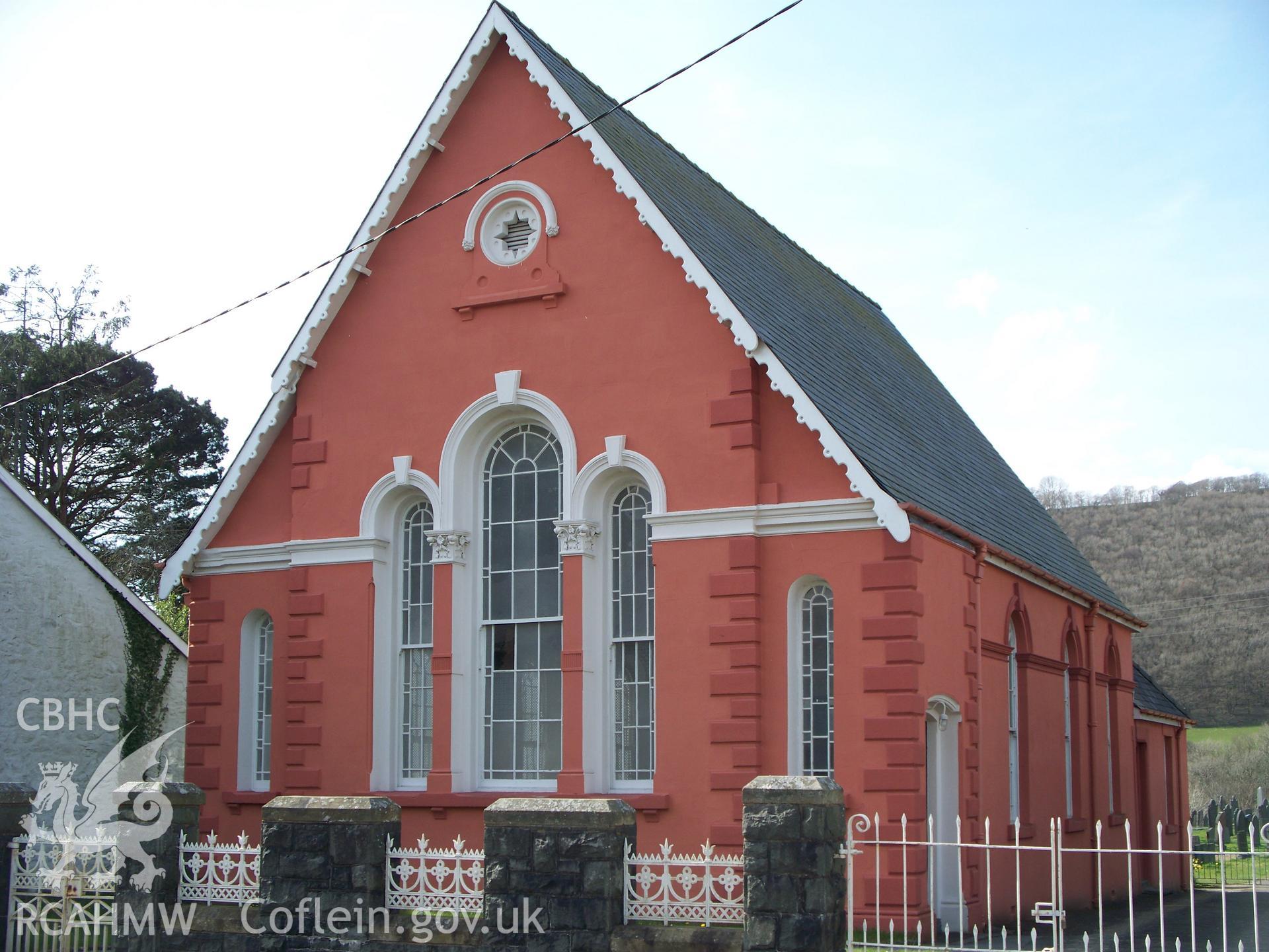 South east gable front and entrance.