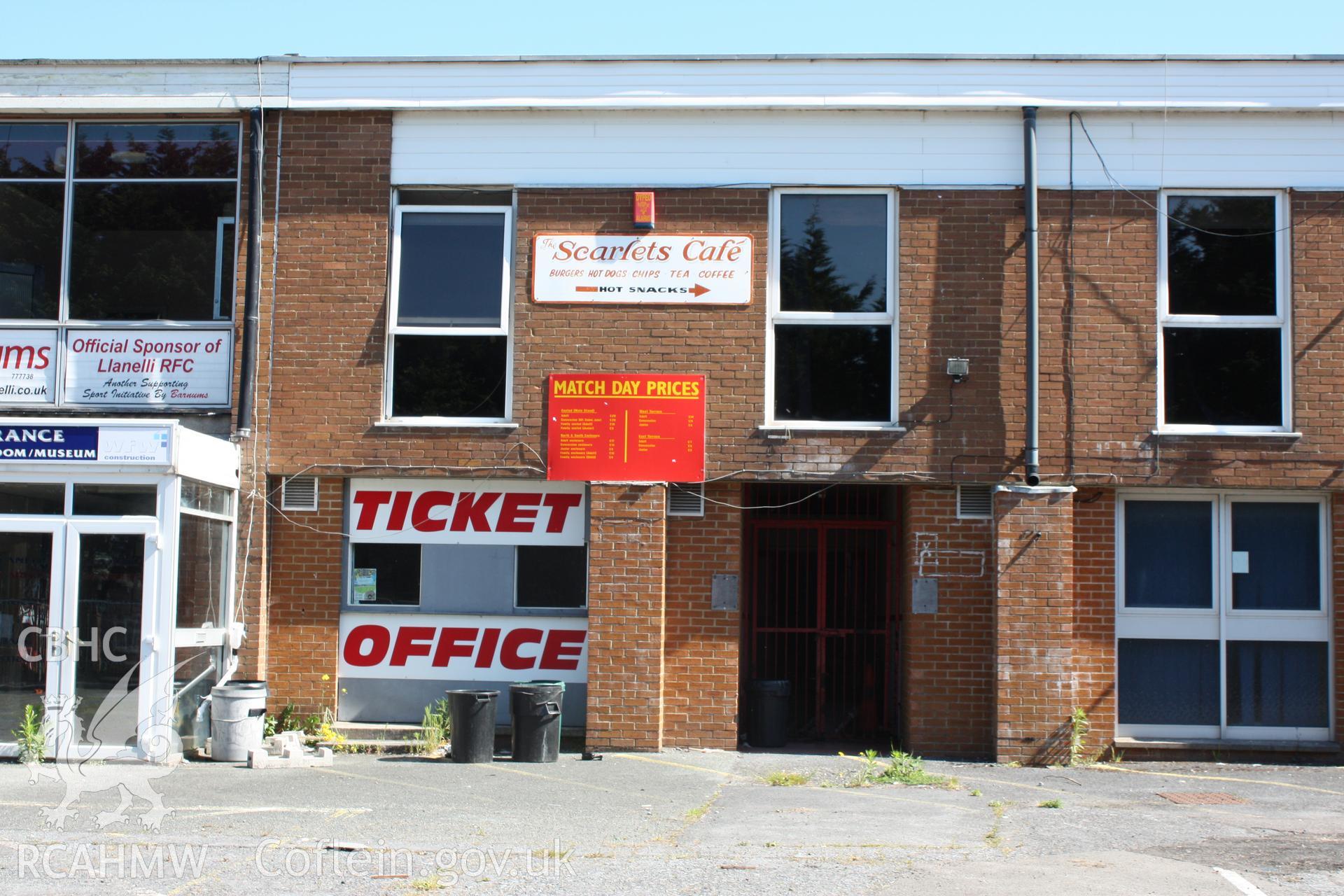 Ticket Office behind the Grand (South) Stand