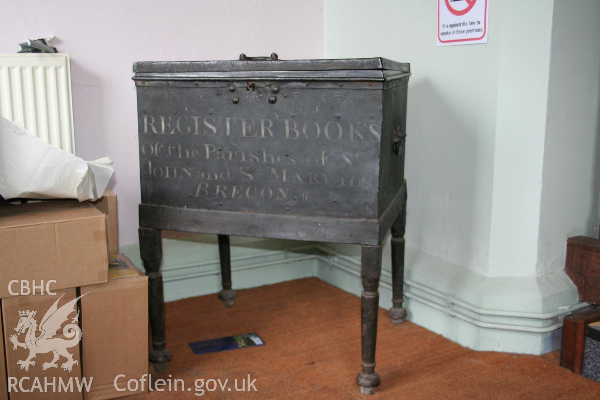 Register Book Box