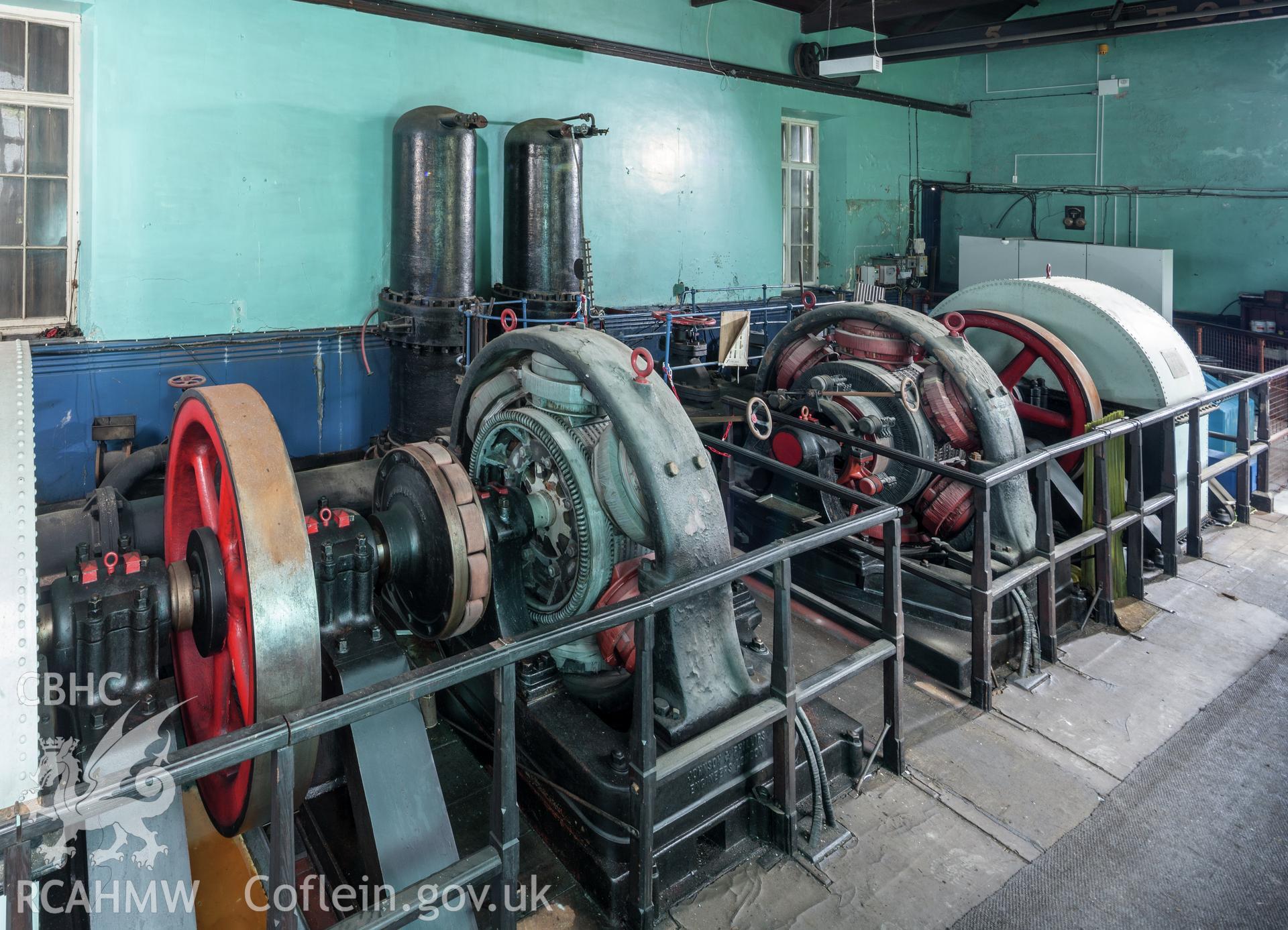 Interior old generator mechanism, adjusted aspect