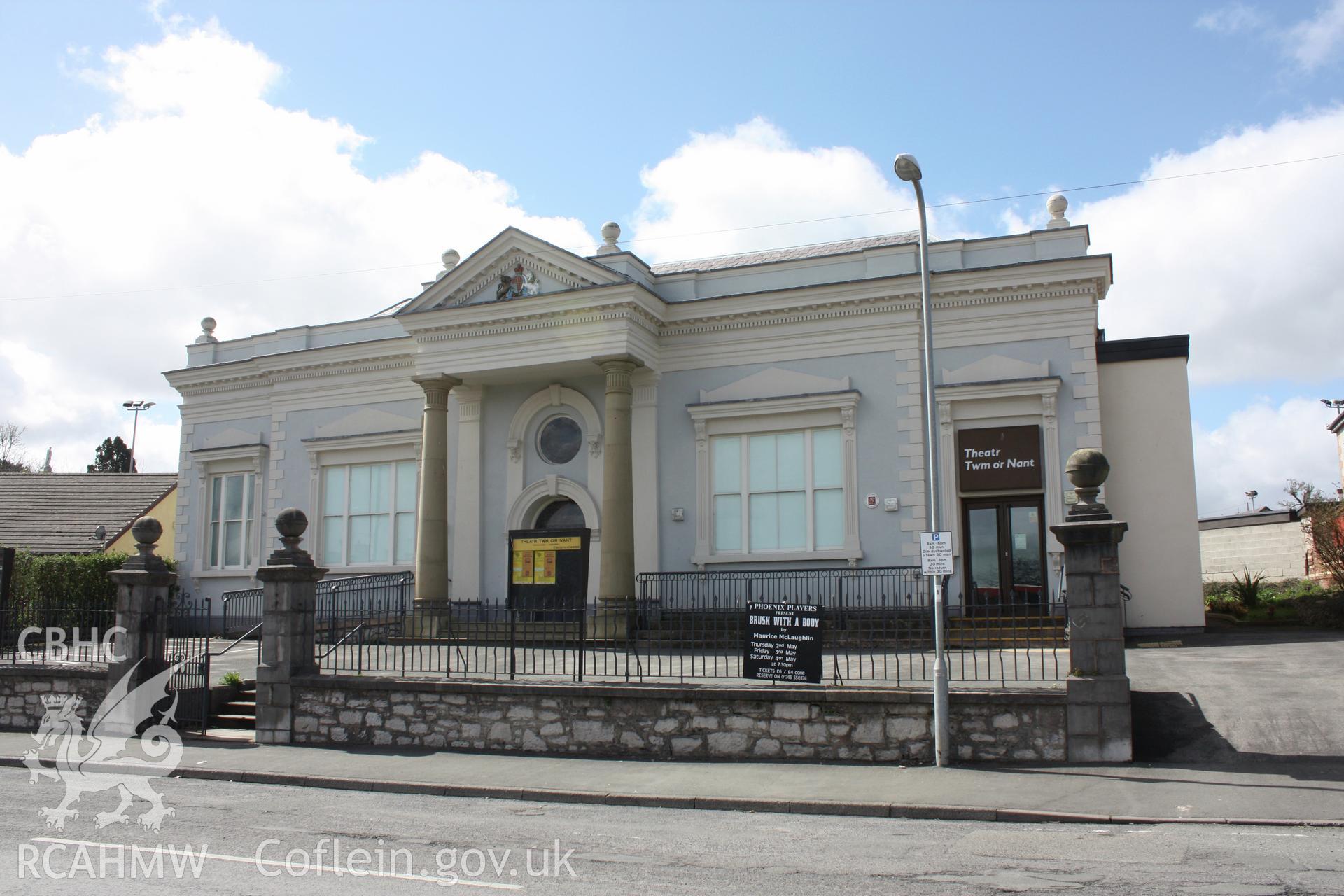 Photograph of the Dr Evan Pierce Memorial Hall