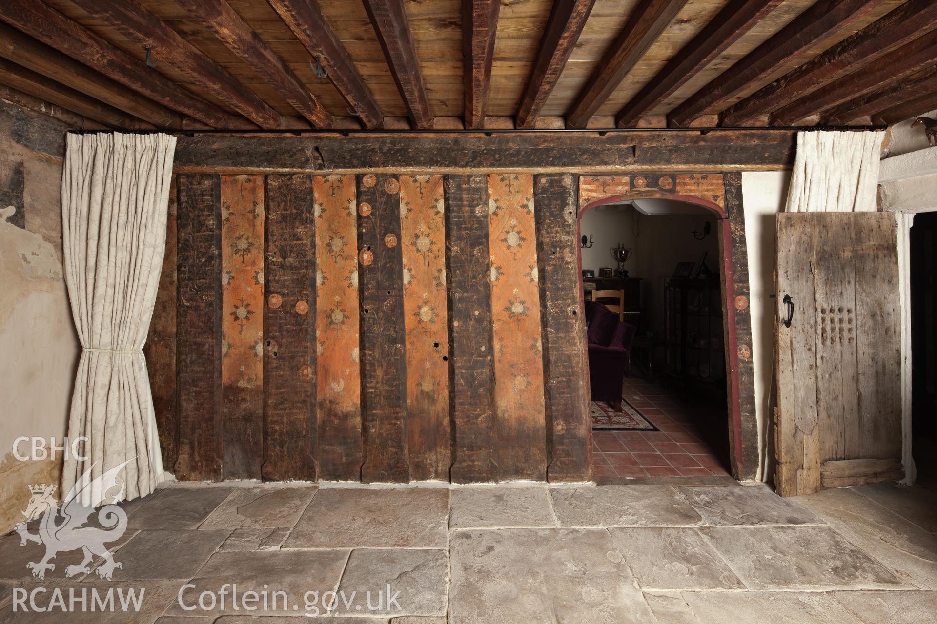 Hall, painted partition.