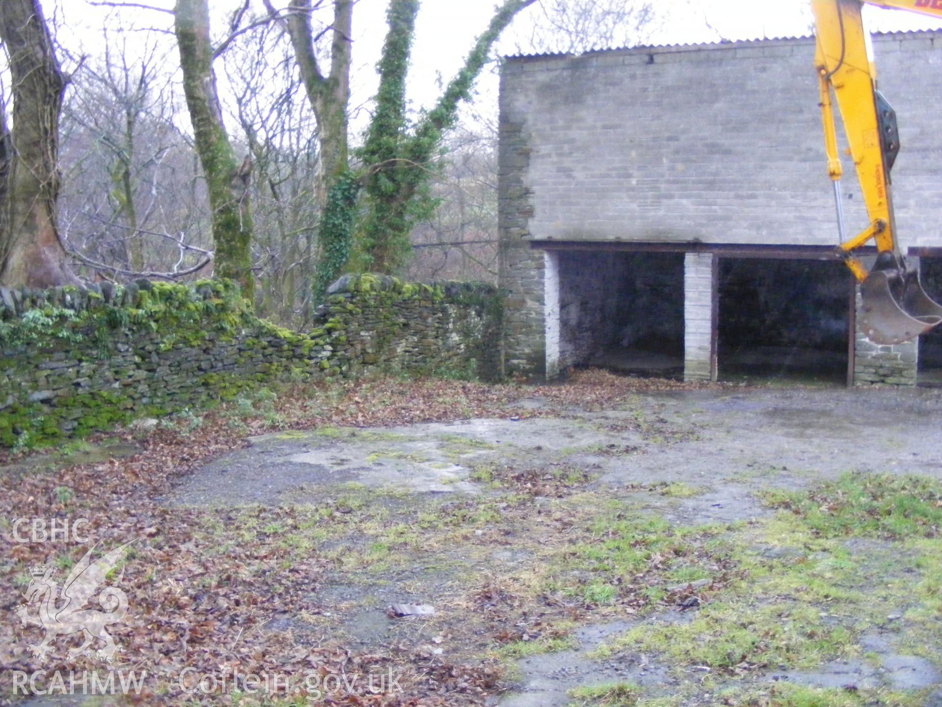 Digital photograph from an archaeological evaluation for a barn conversion and watching brief on a sheepfold at Mynachdy Farm, Ynysybwl December 2008; by S. Mayes and D. Rouse, Archaeological Investigation Ltd.