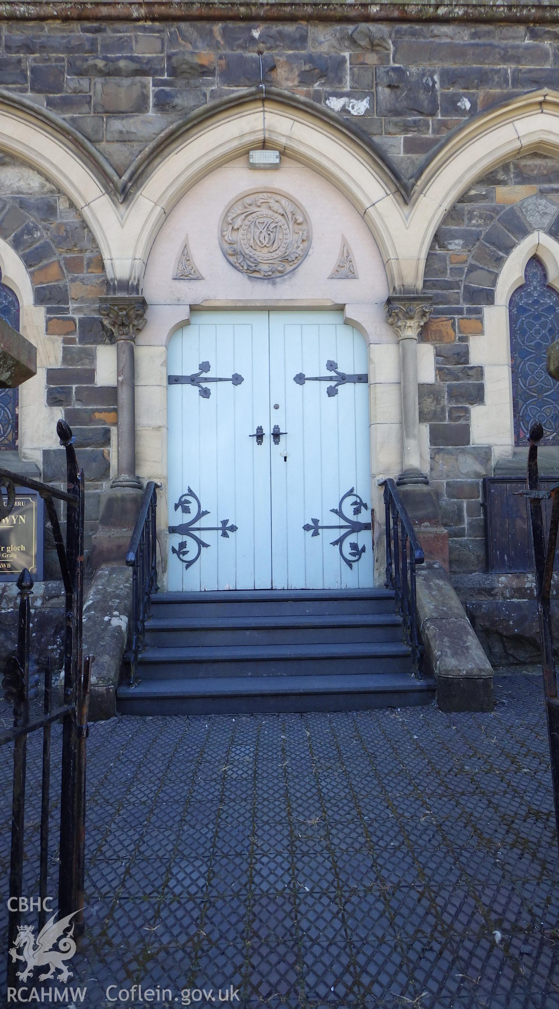 Exterior views of Maengwyn Chapel, Machynlleth