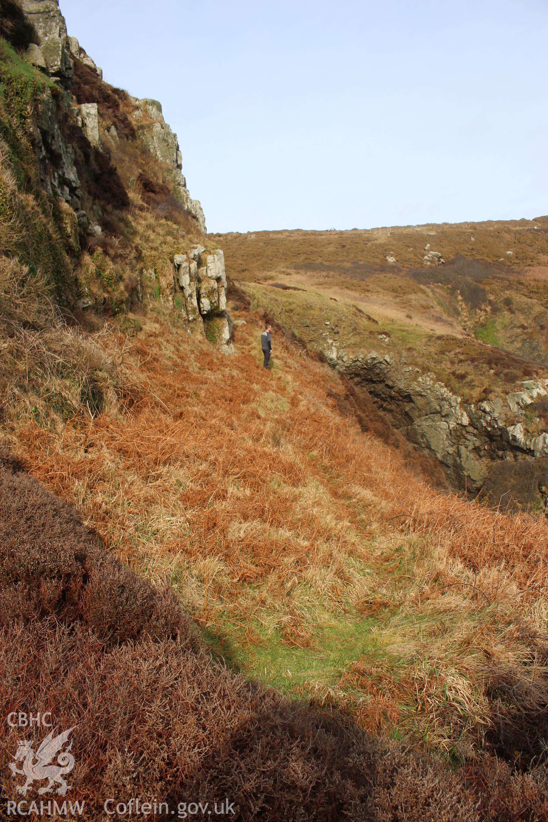 PHOTO SURVEY OF DINAS MAWR, LLANWNDA, PROMONTORY FORT, SOUTH-EASTERN TERRACE