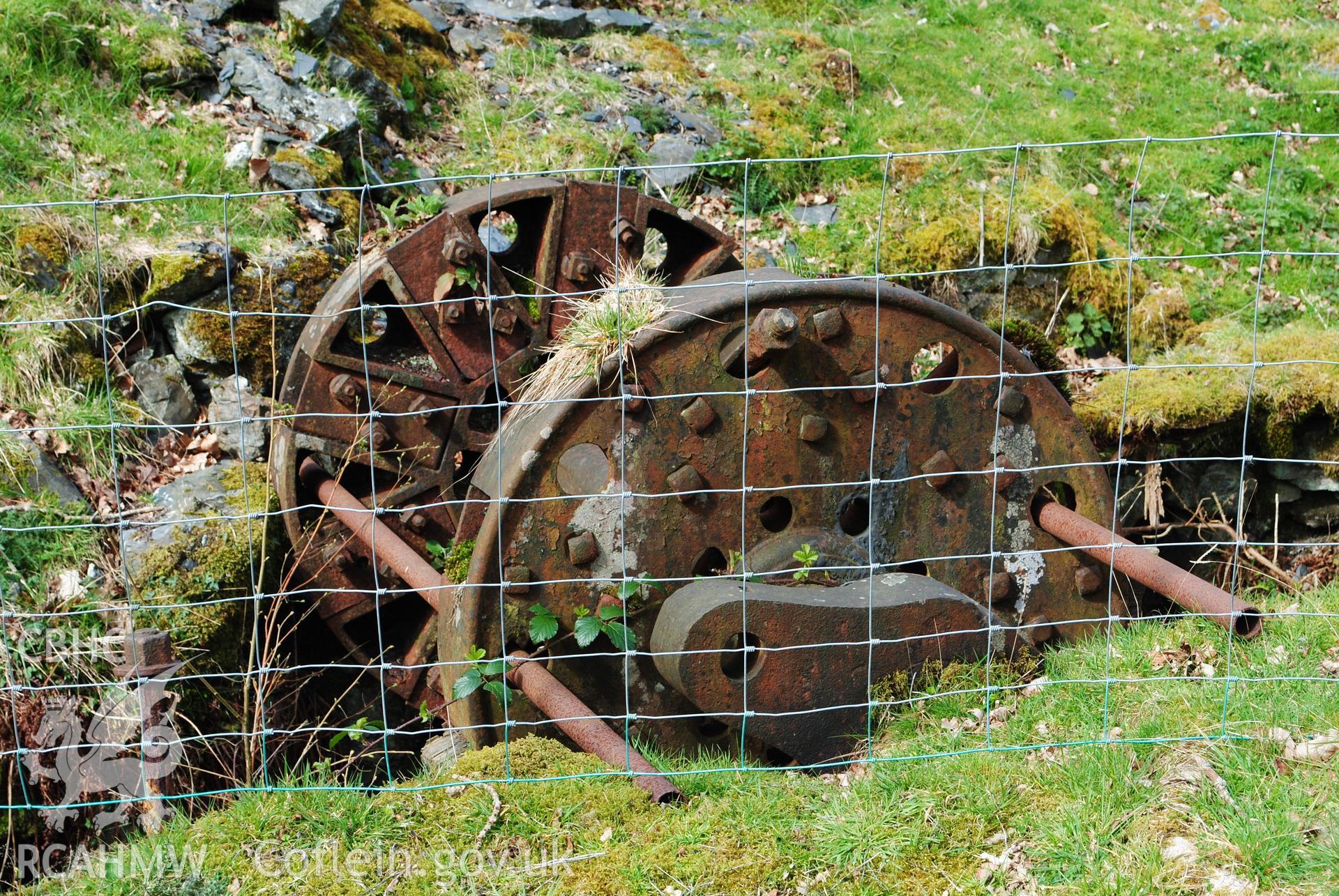 Side view of axle for waterwheel