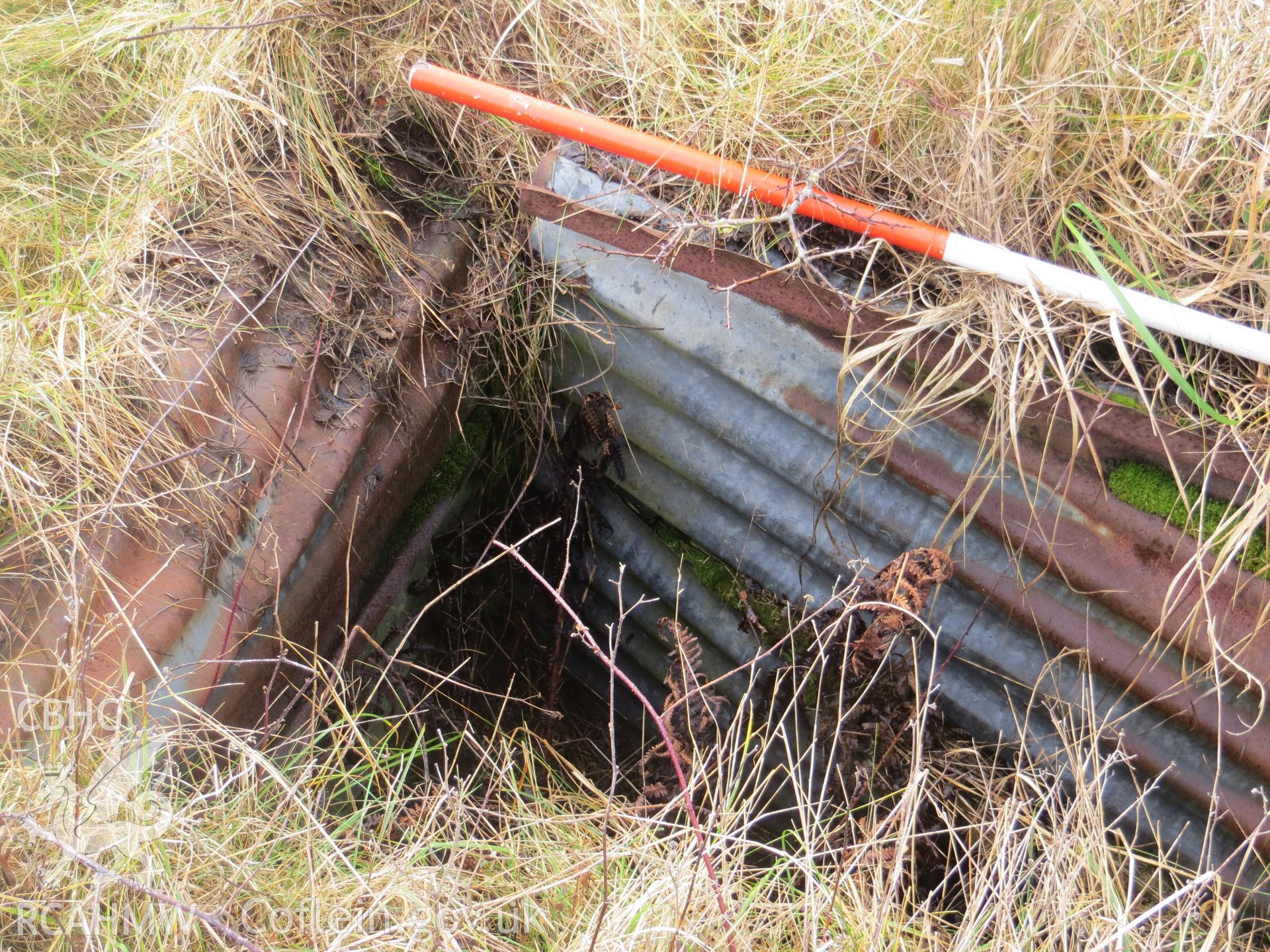 Detail of slit trench; 1m scale.