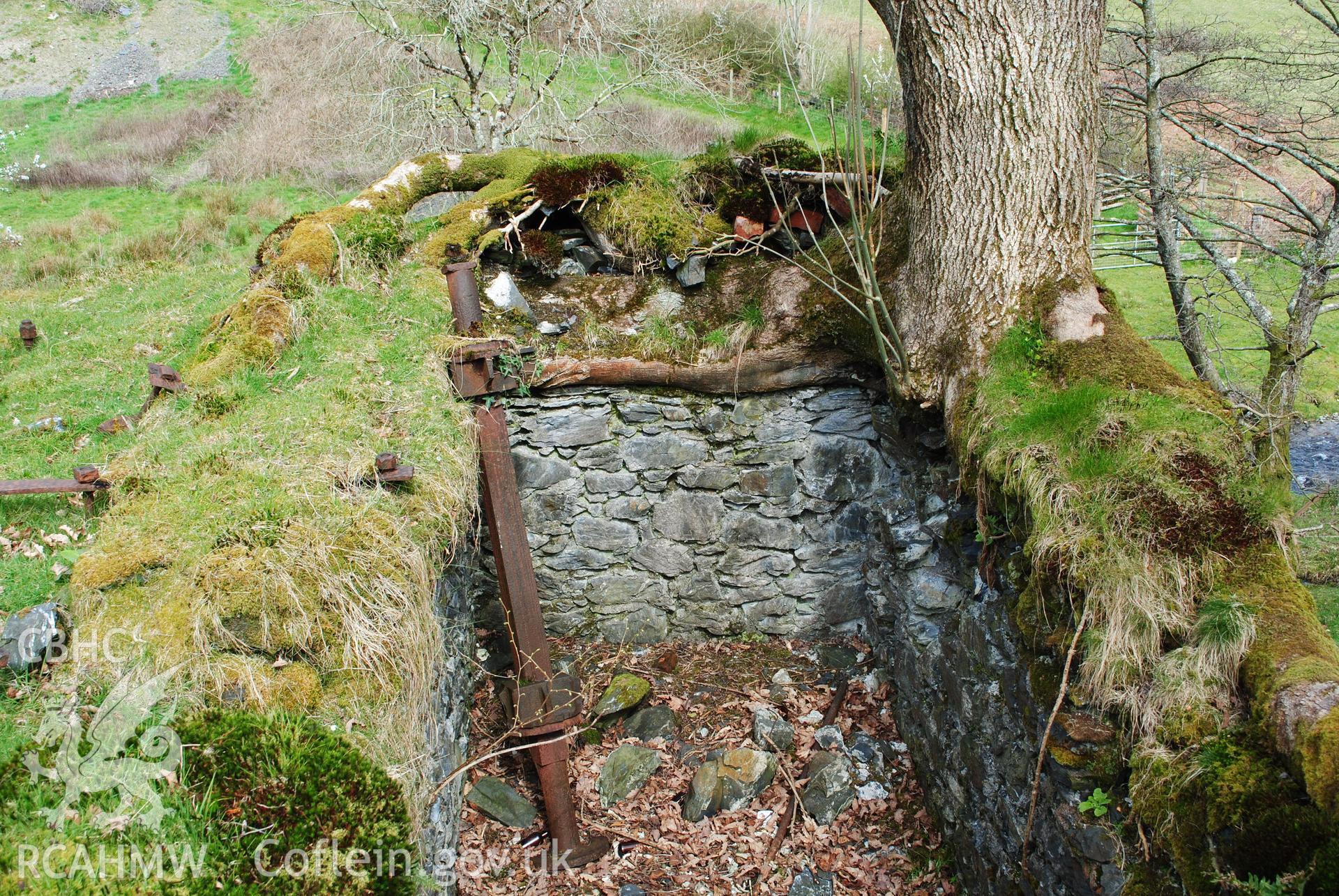 Masonry remains with metalwork