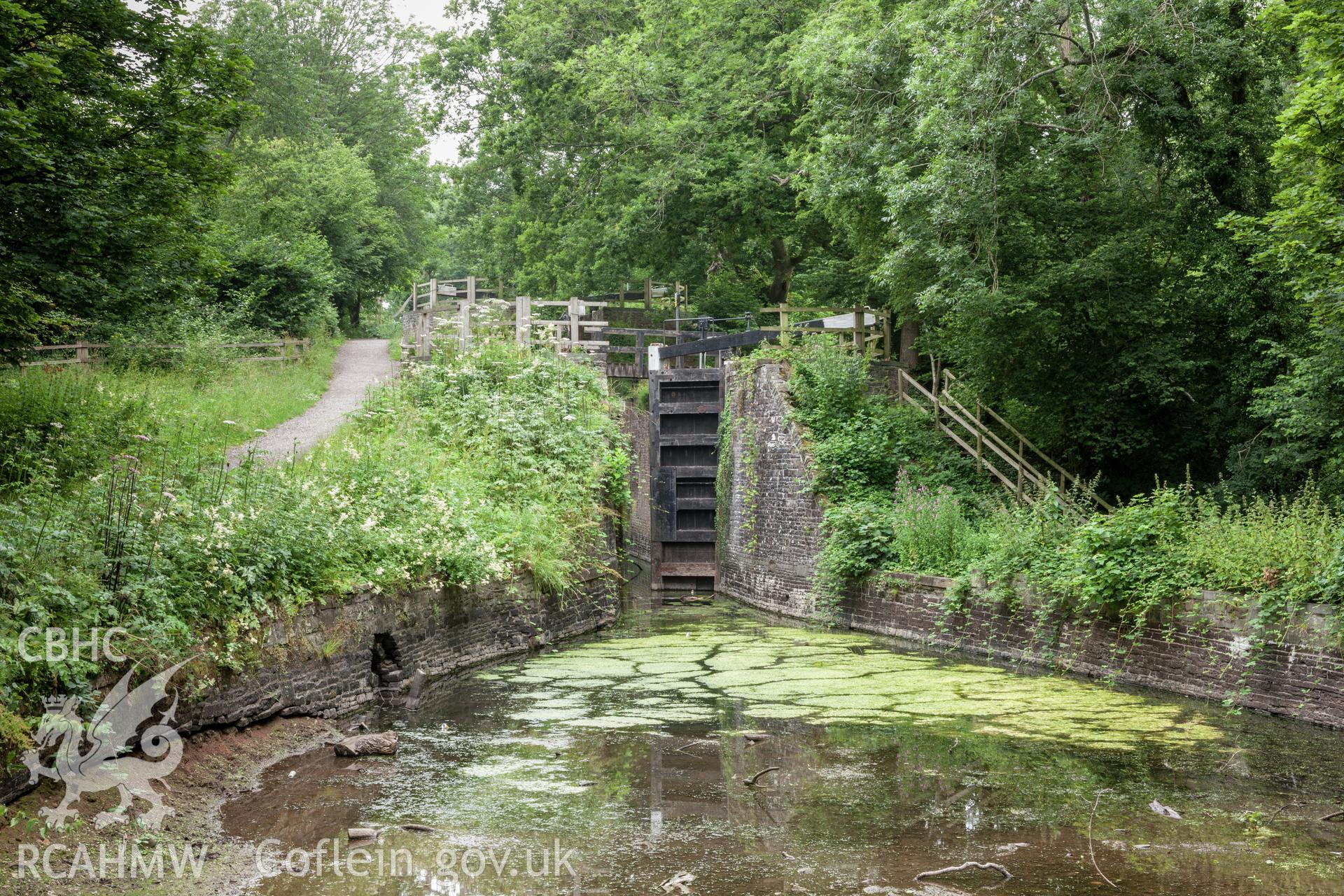 Derelict lock at the limit of the current operational waterway