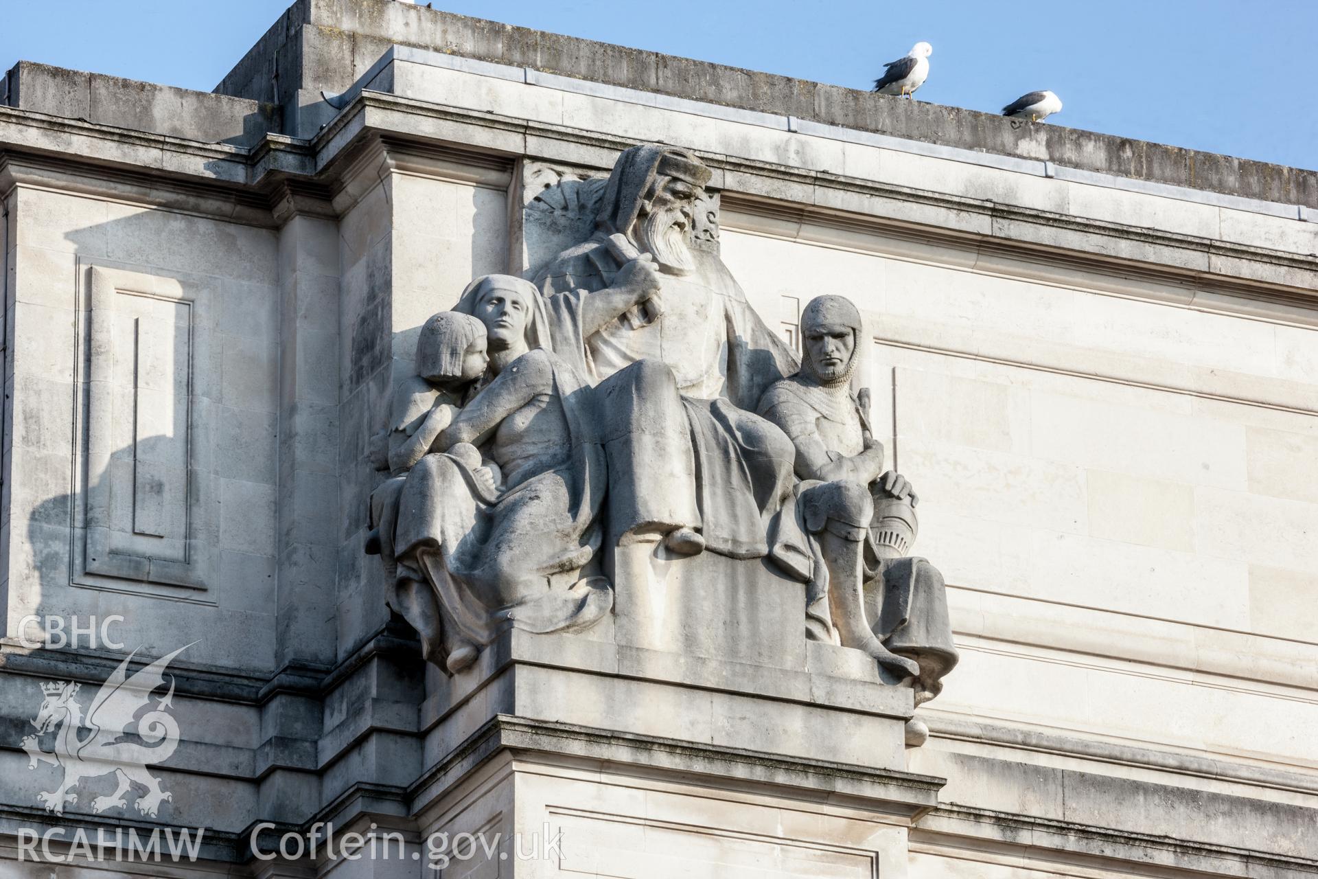 Detail of sculptures on roof, east side