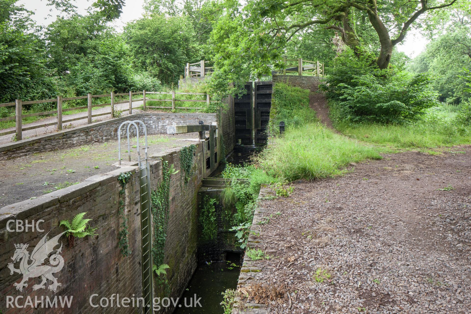 Lock gate closing the top of the fourteen lock flight