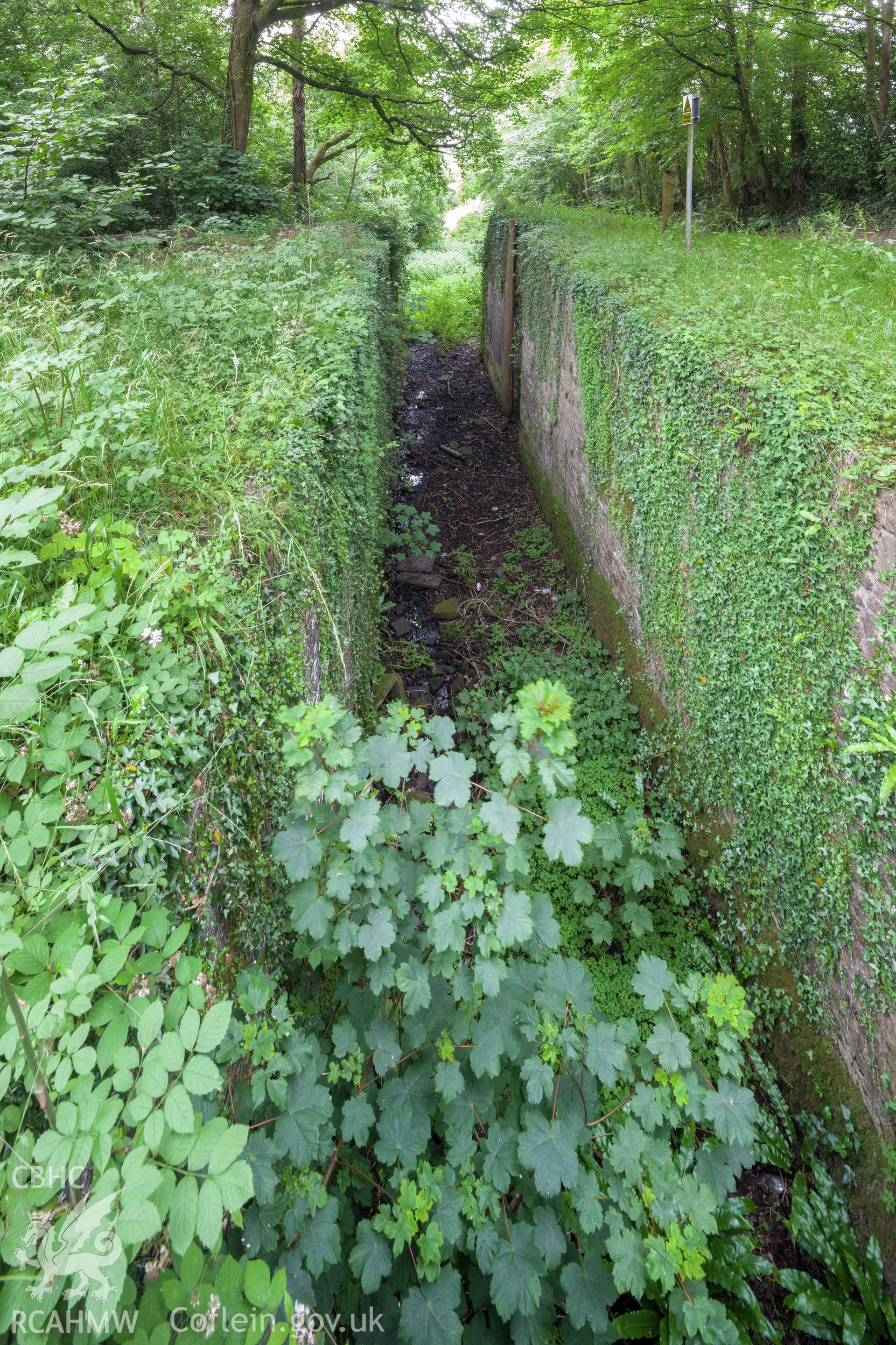 Derelict lock,at the centre of the flight, looking east, viewed from a footbridge