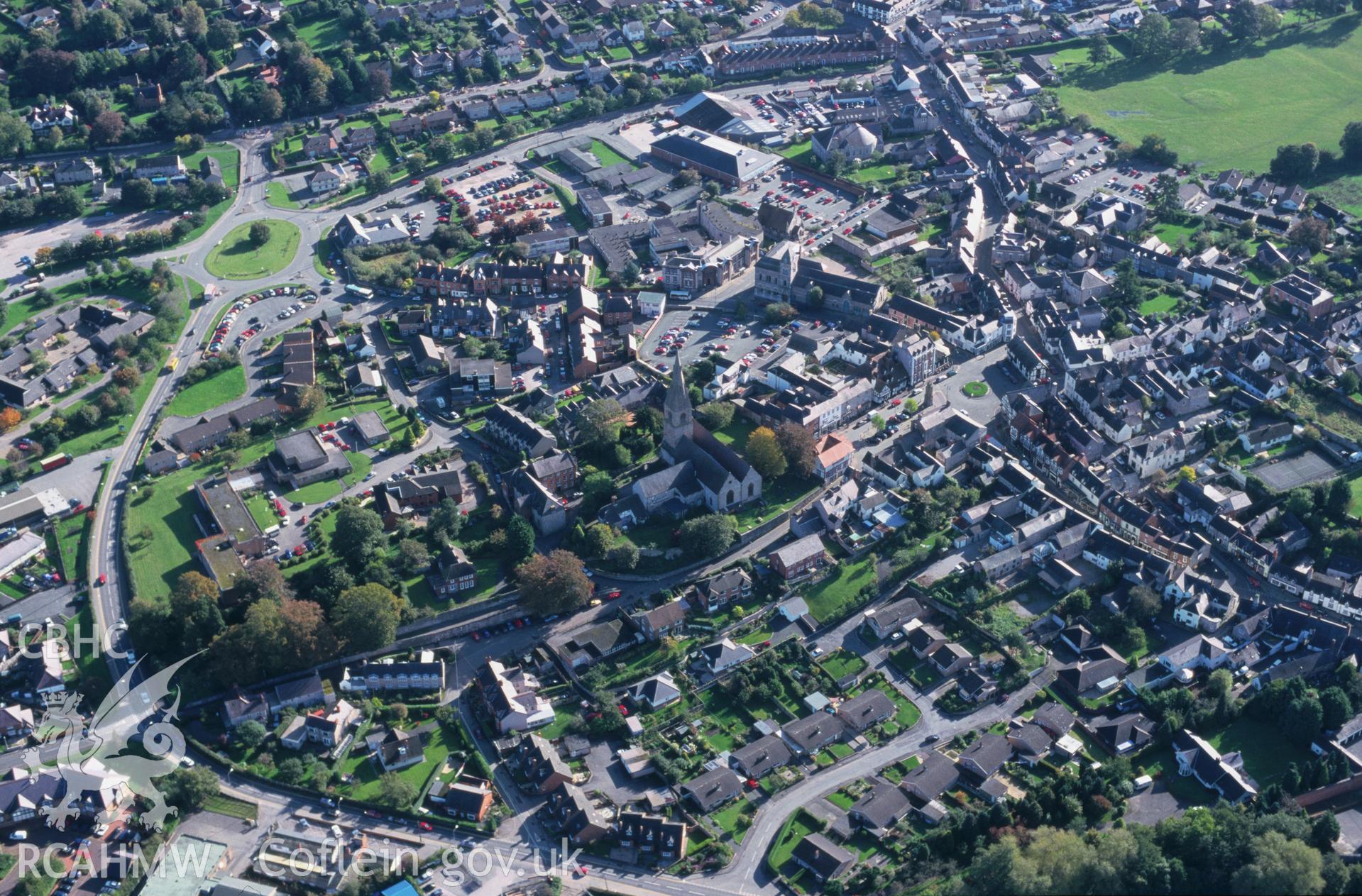 Slide of RCAHMW colour oblique aerial photograph of Ruthin Town, taken by T.G. Driver, 17/10/2000.