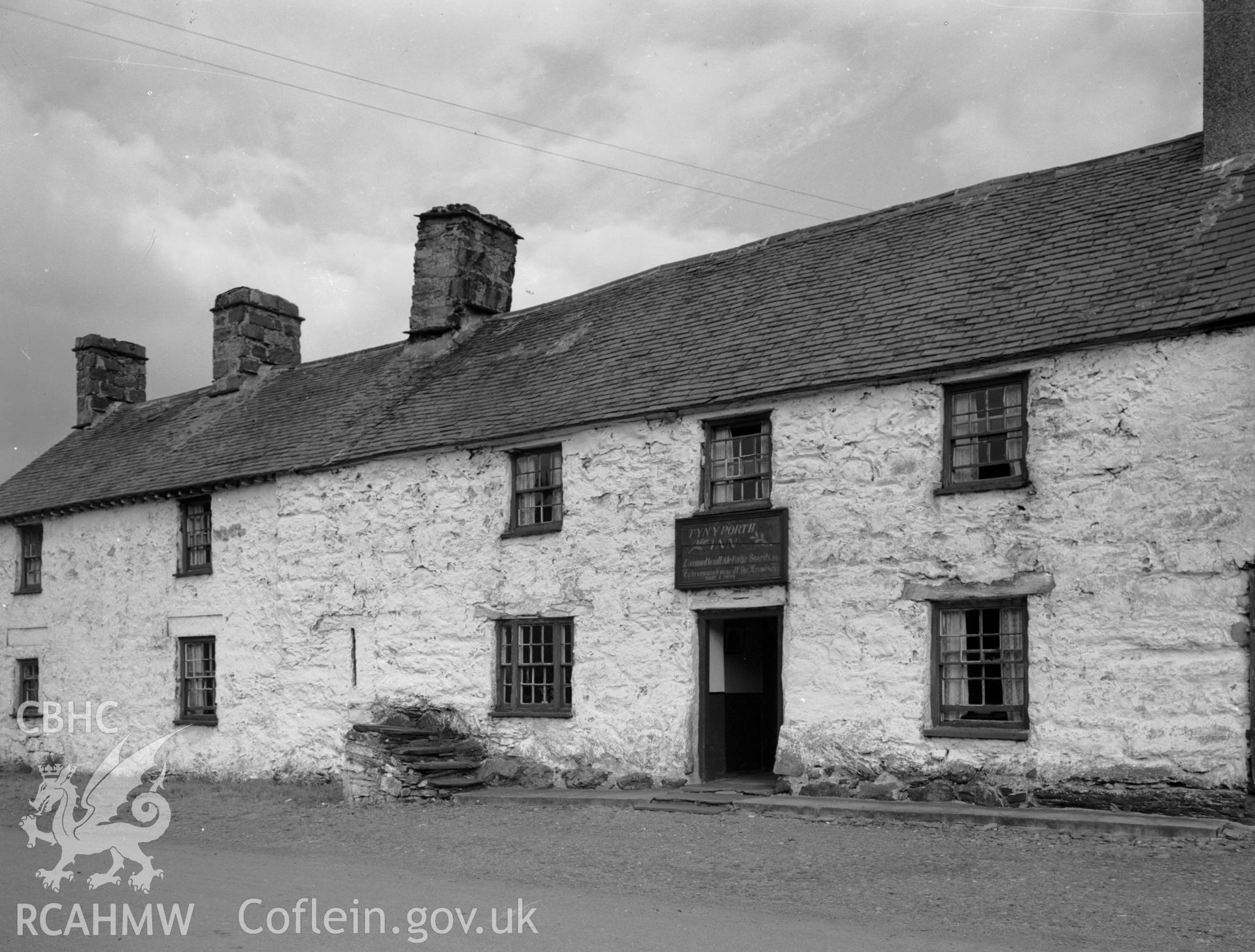 A view of Tyn-y-Porth, a local pub.