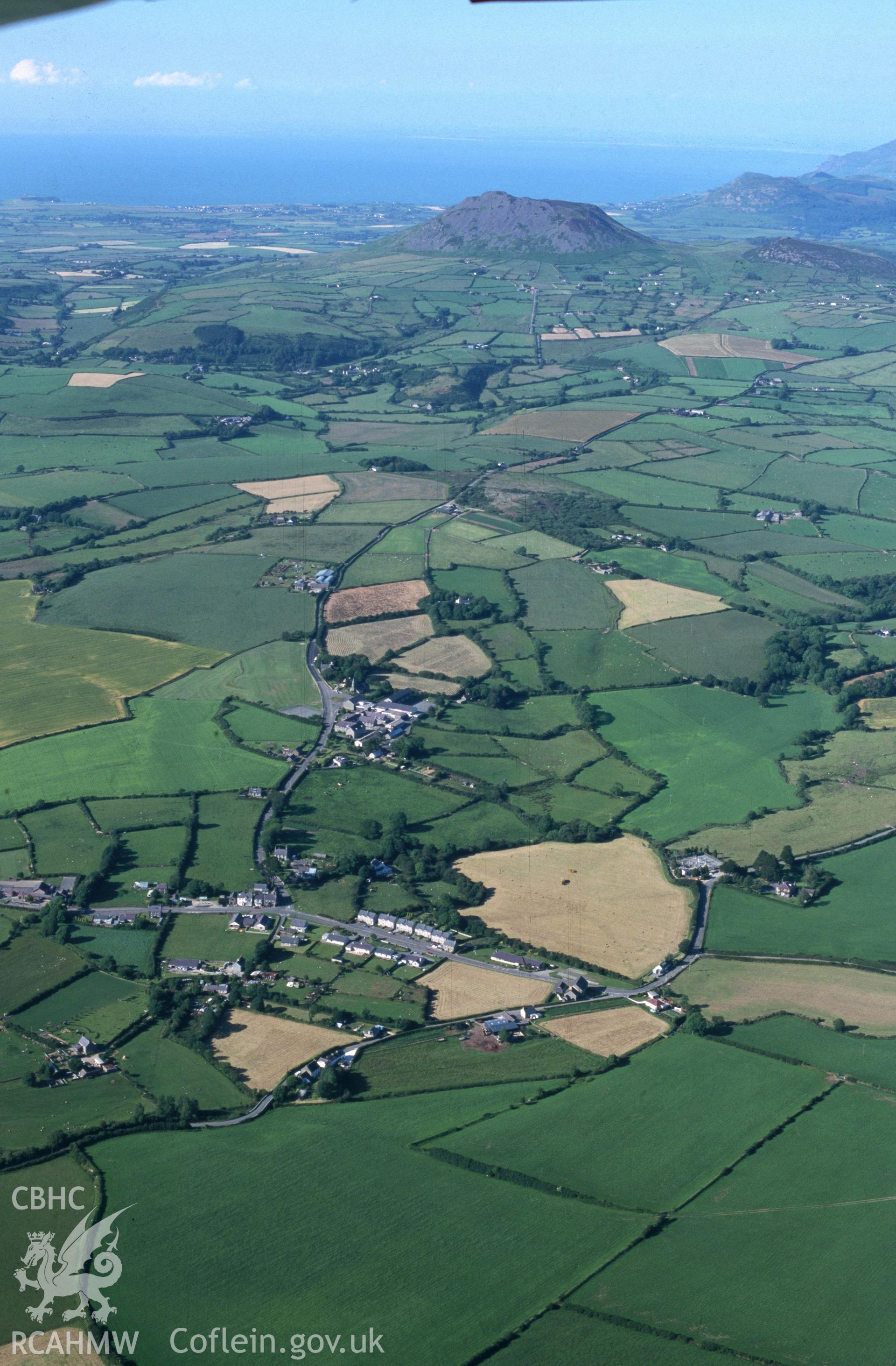 Slide of RCAHMW colour oblique aerial photograph of Botwnnog, taken by T.G. Driver, 26/6/2000.