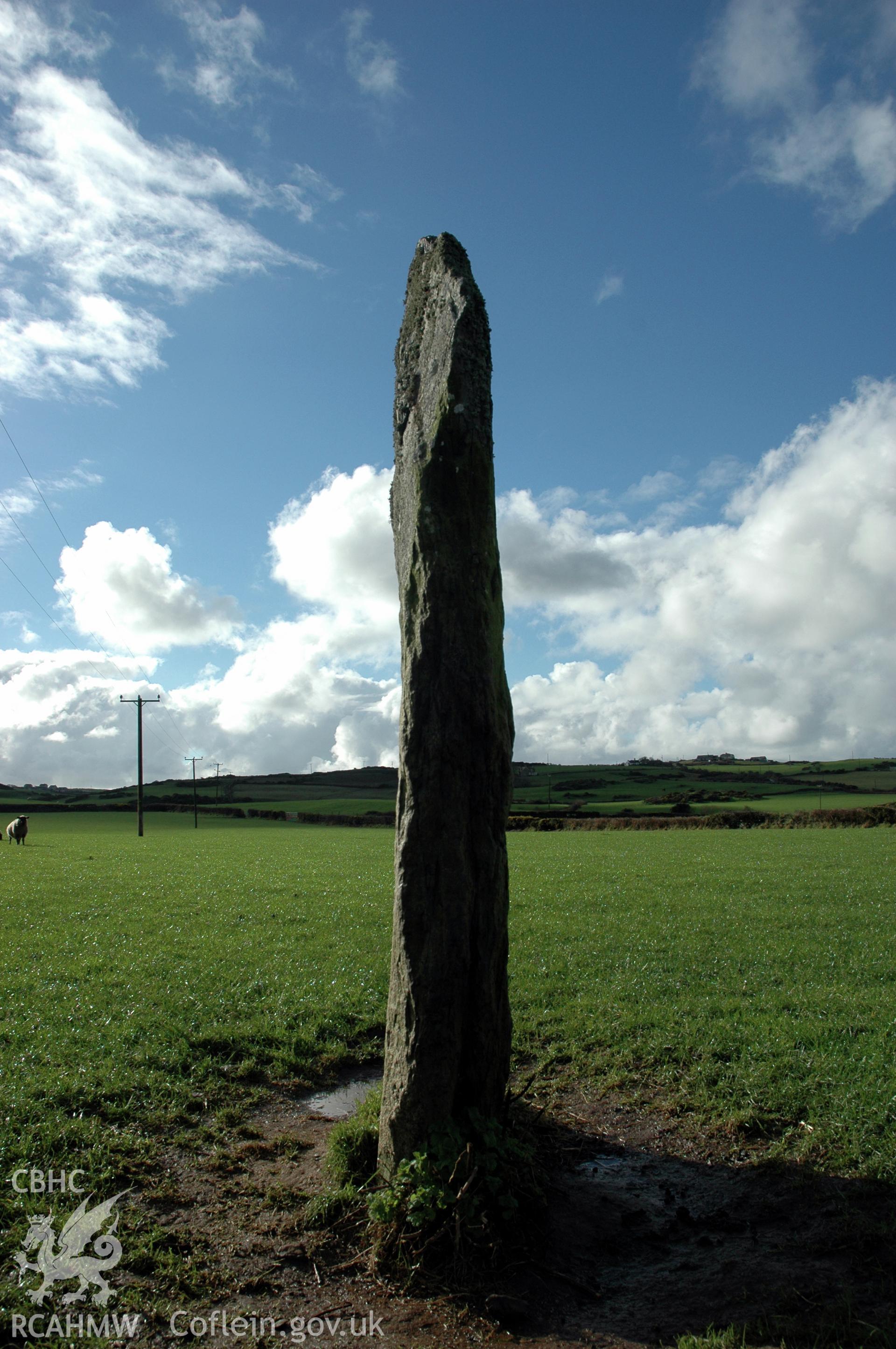 Pen-yr-Orsedd South Standing Stone from north-east.