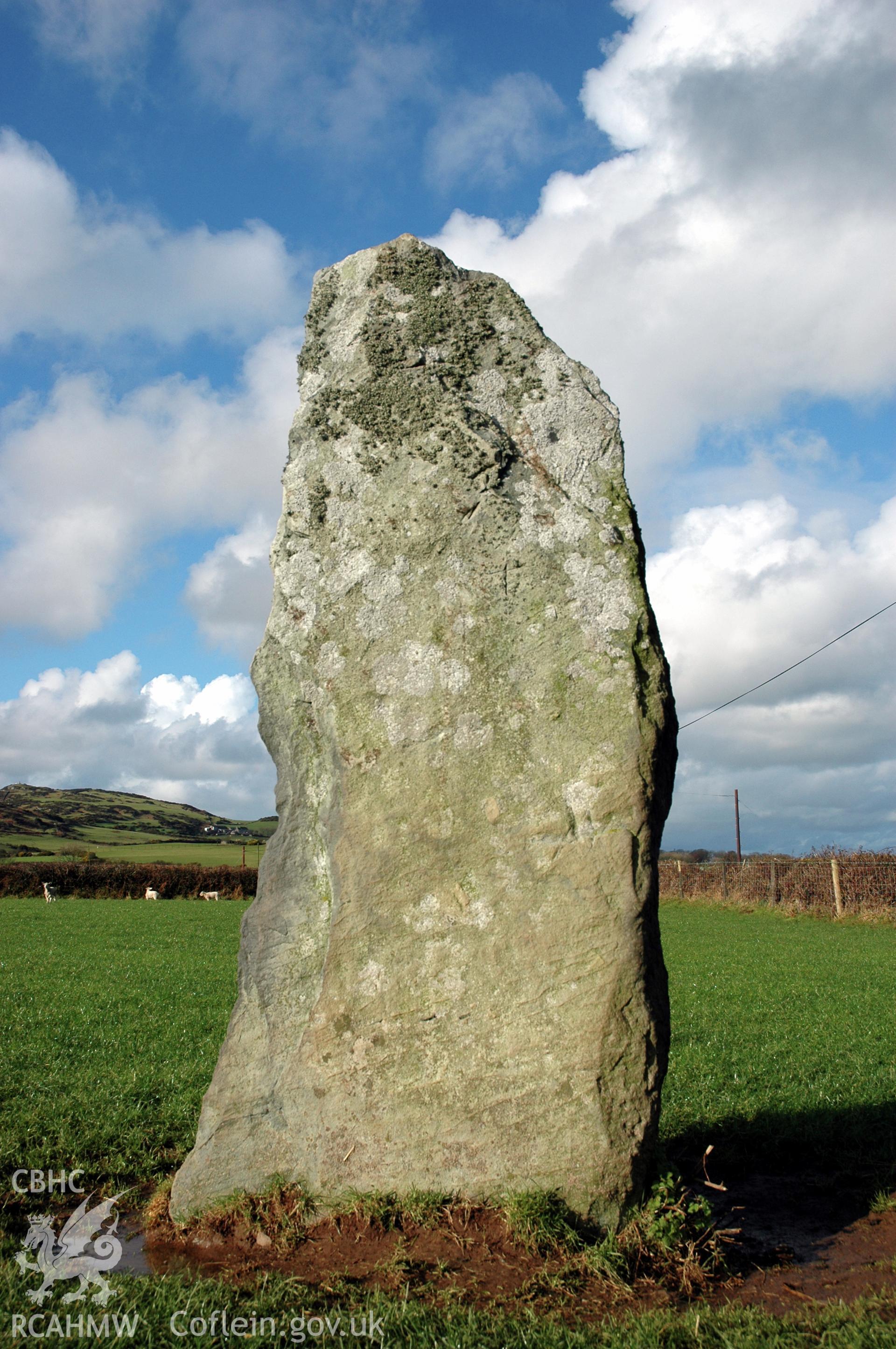 Pen-yr-Orsedd South Standing Stone from south-east.