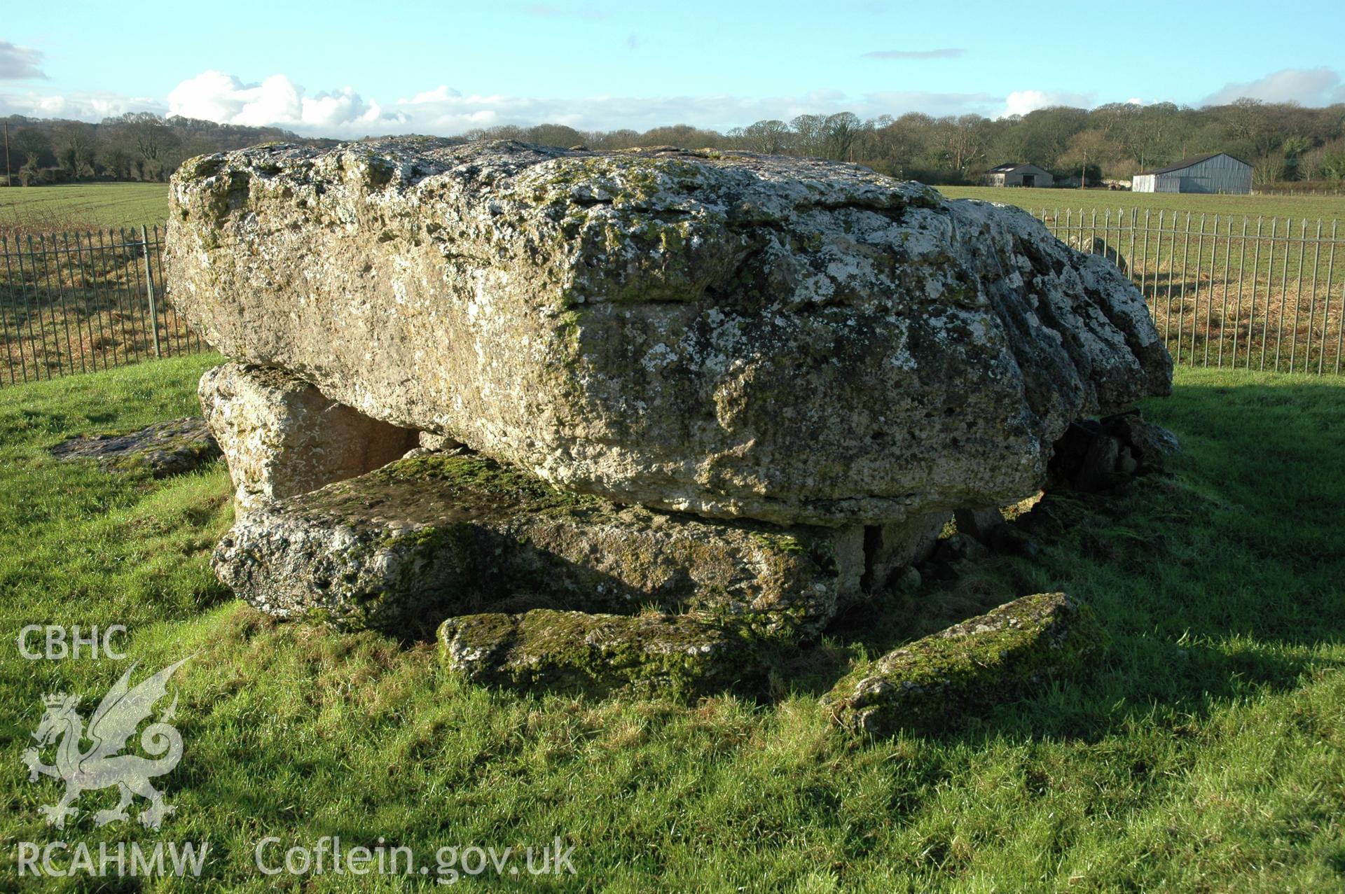 Lligwy Burial Chamber from North.