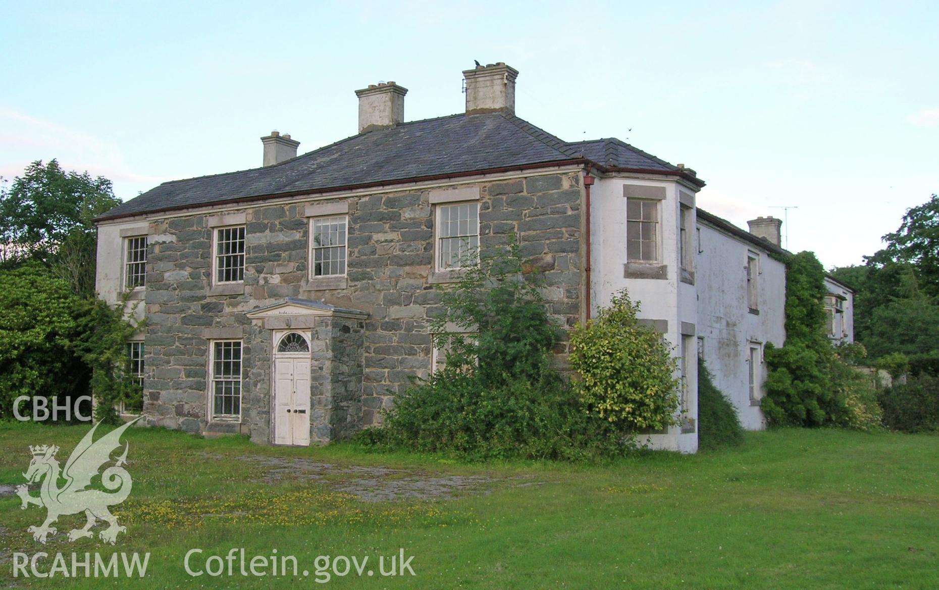 Digital photograph of Seiont Manor, Llwyn y Brain.