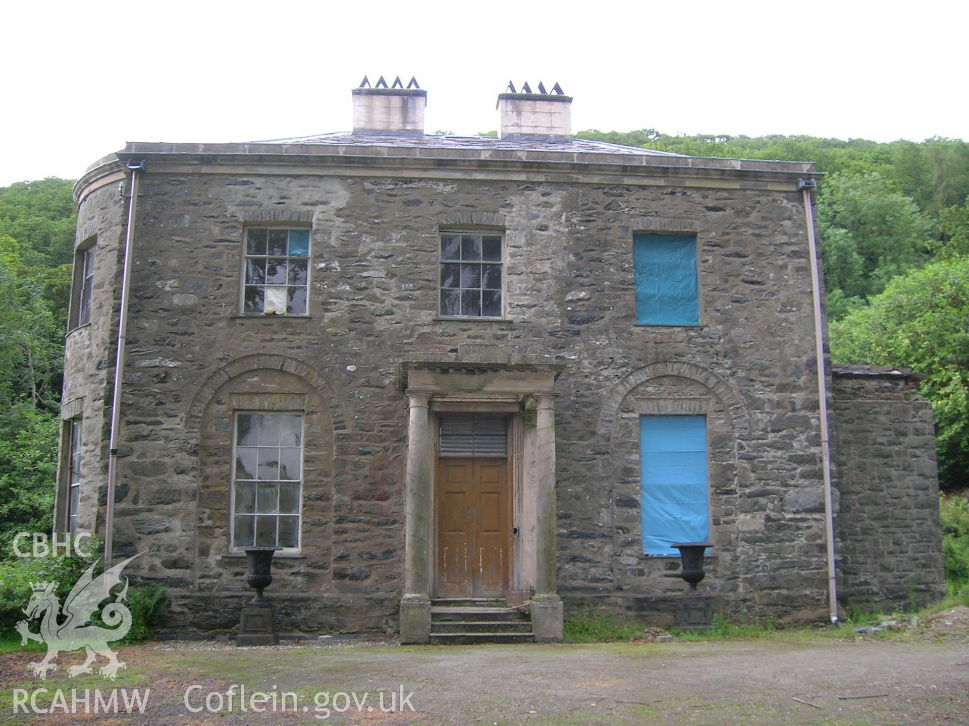 Digital photograph of Hendre House.