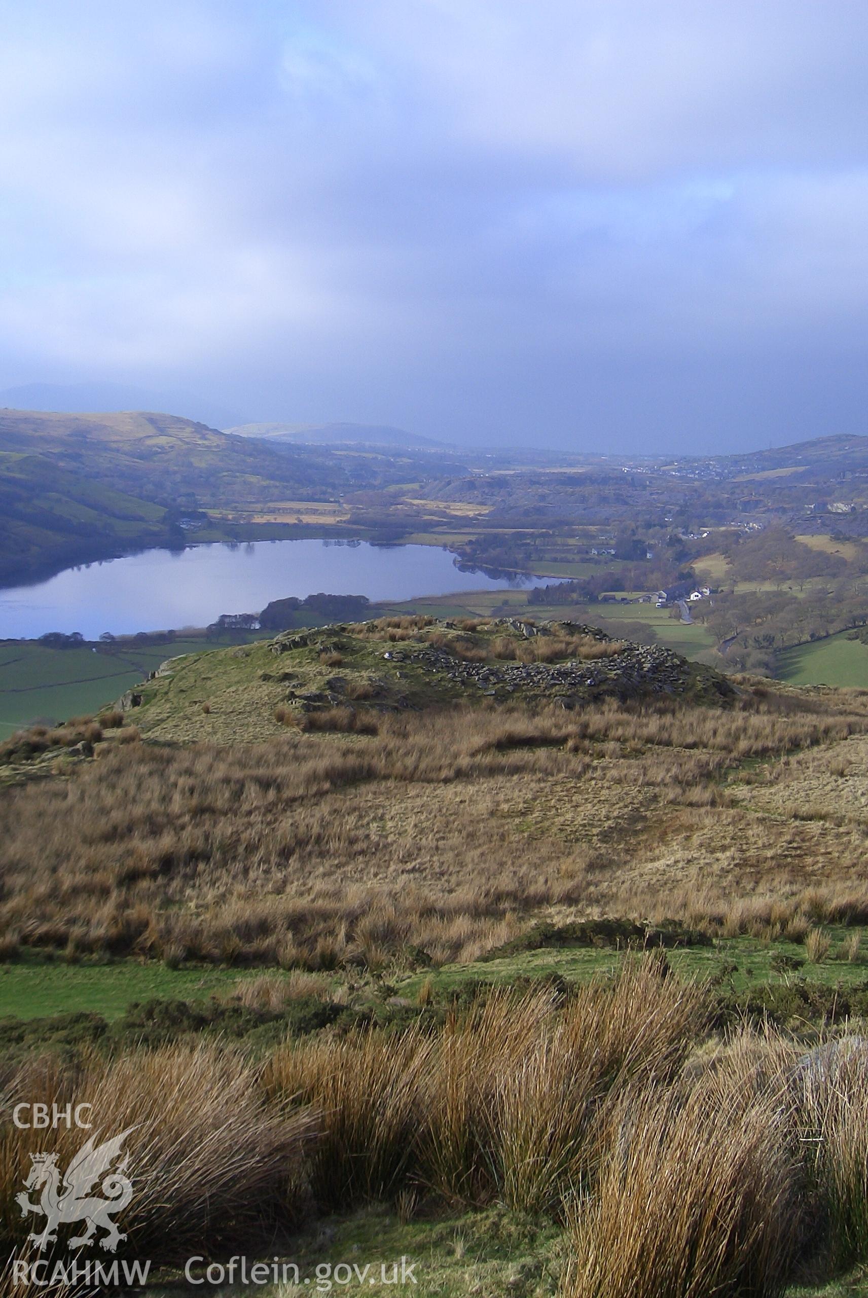 Photograph of a small hillfort north east of Gelli Ffrydiau taken on 03/02/2006 by P.J. Schofield during an Upland Survey undertaken by Oxford Archaeology North.