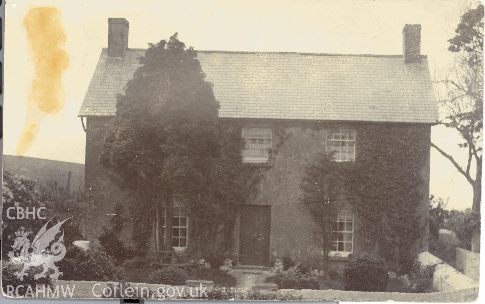 Digitised postcard image of Stormy Farm, Cynffig. Produced by Parks and Gardens Data Services, from an original item in the Peter Davis Collection at Parks and Gardens UK. We hold only web-resolution images of this collection, suitable for viewing on screen and for research purposes only. We do not hold the original images, or publication quality scans.