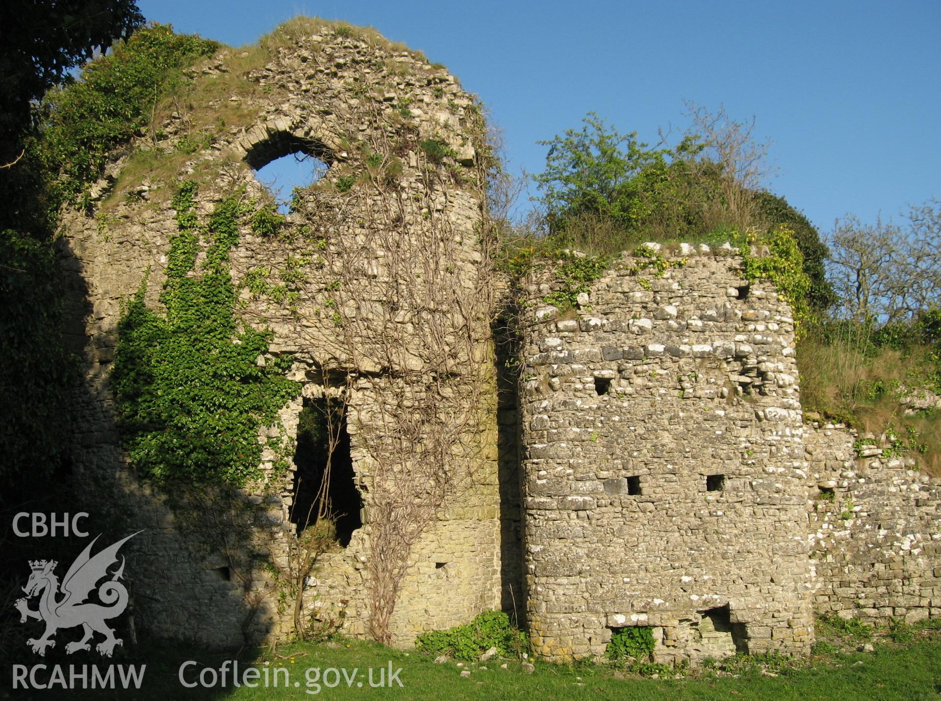 Colour photo of Penmark Castle, taken by Paul R. Davis, 3rd February 2007.